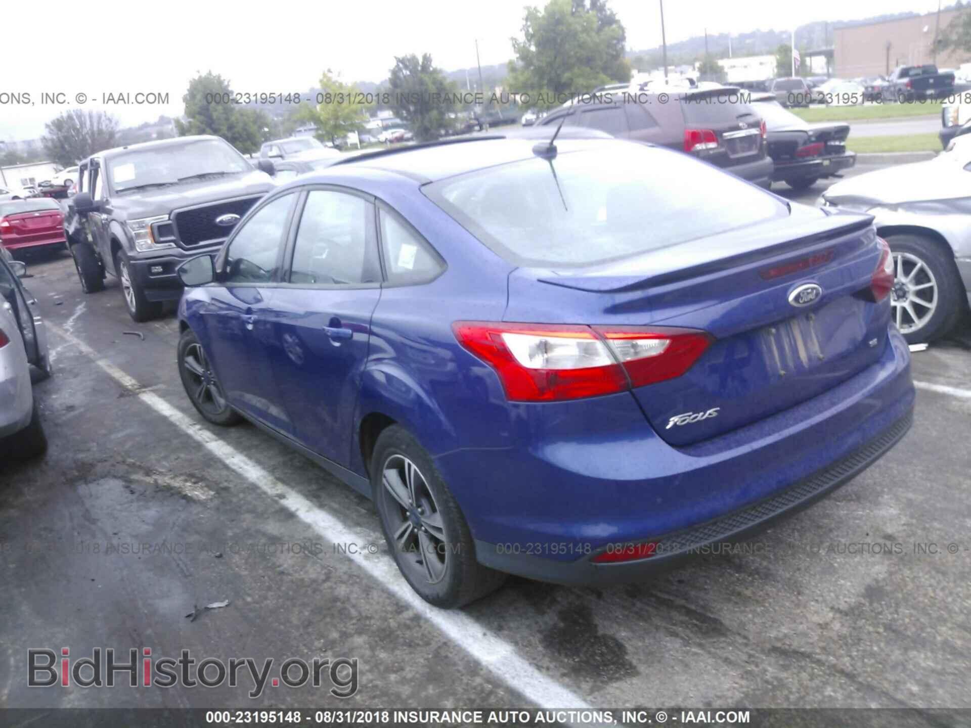 2012 Ford Focus - VIN: 1FAHP3F25CL461132 - Photo 3