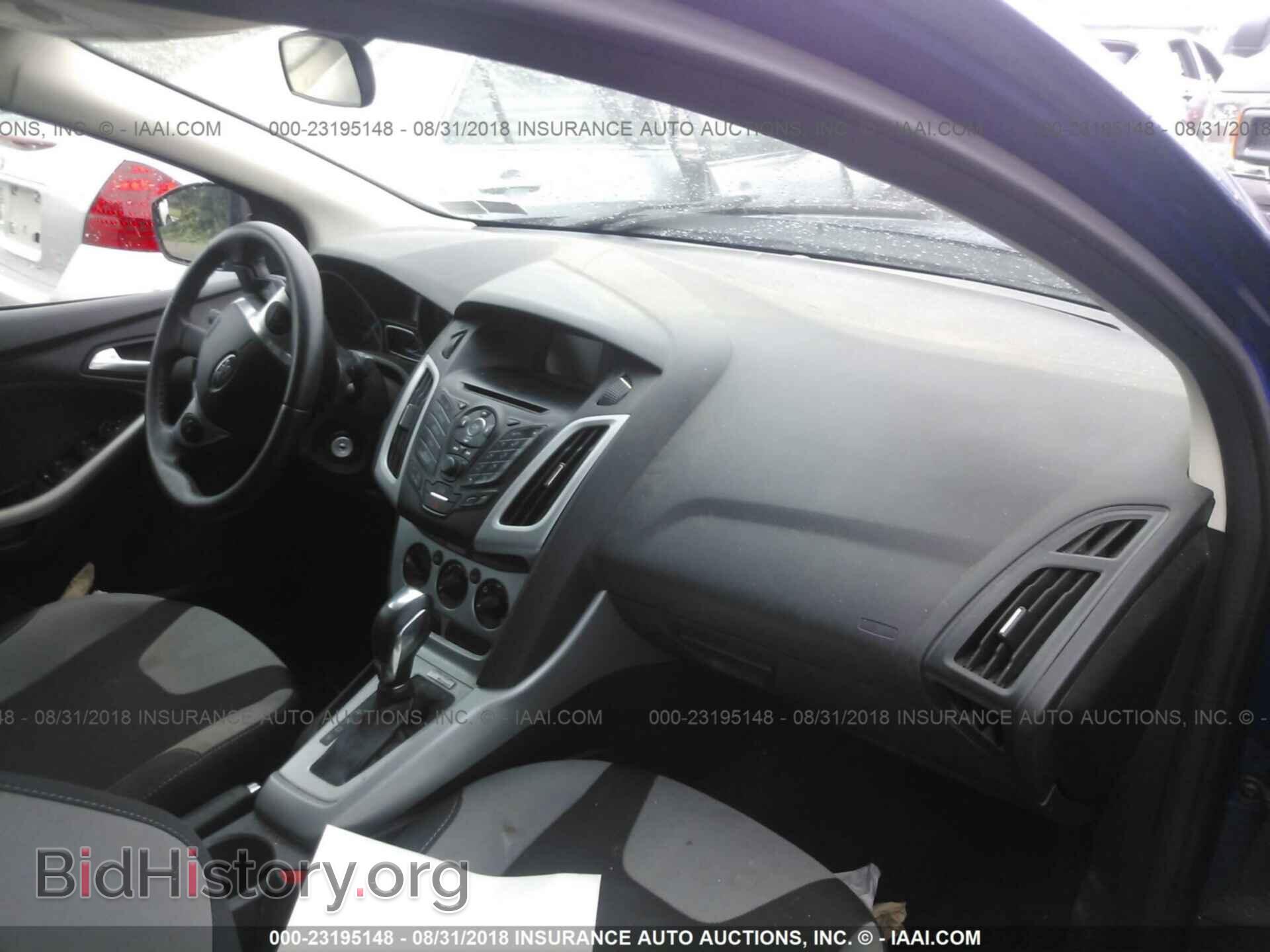 2012 Ford Focus - VIN: 1FAHP3F25CL461132 - Photo 5