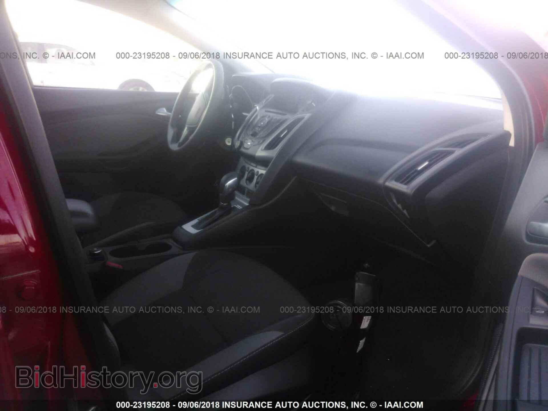 2012 Ford Focus - VIN: 1FAHP3F26CL307397 - Photo 5