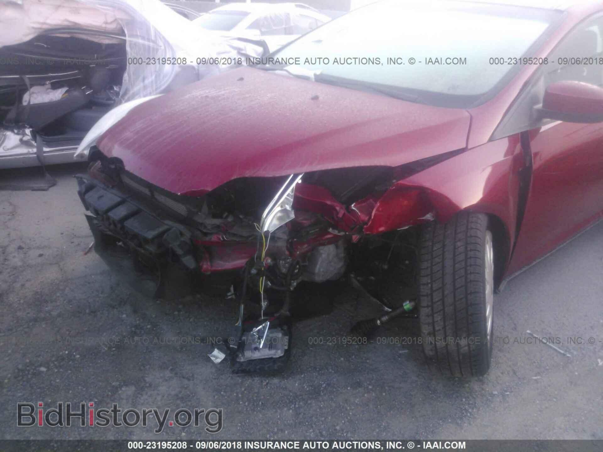 2012 Ford Focus - VIN: 1FAHP3F26CL307397 - Photo 6