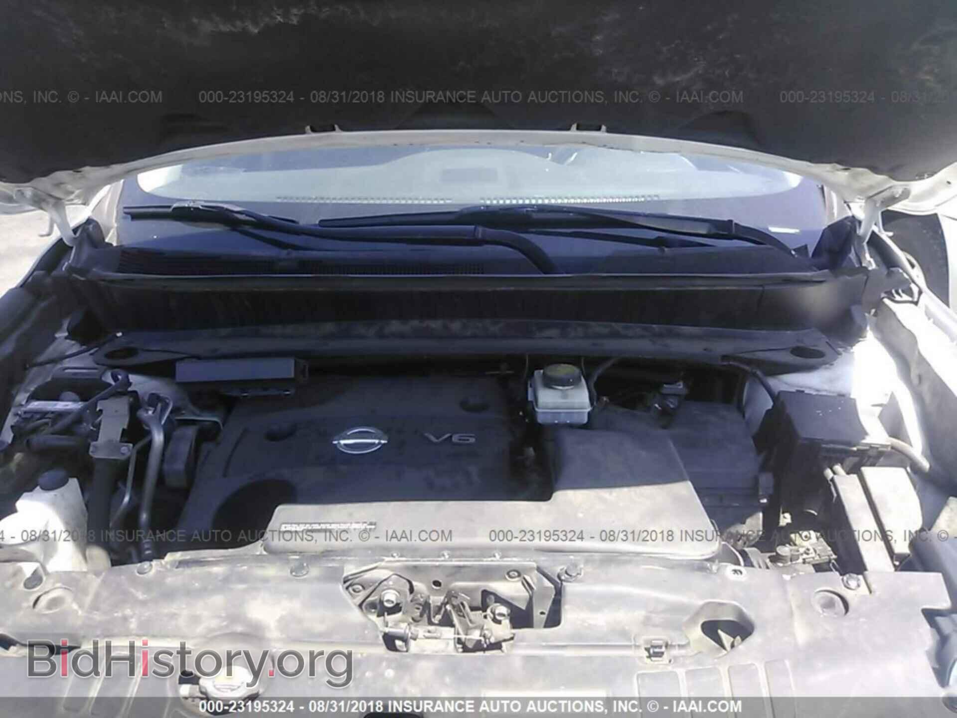 2014 Nissan Pathfinder - VIN: 5N1AR2MN0EC704664 - Фото 10
