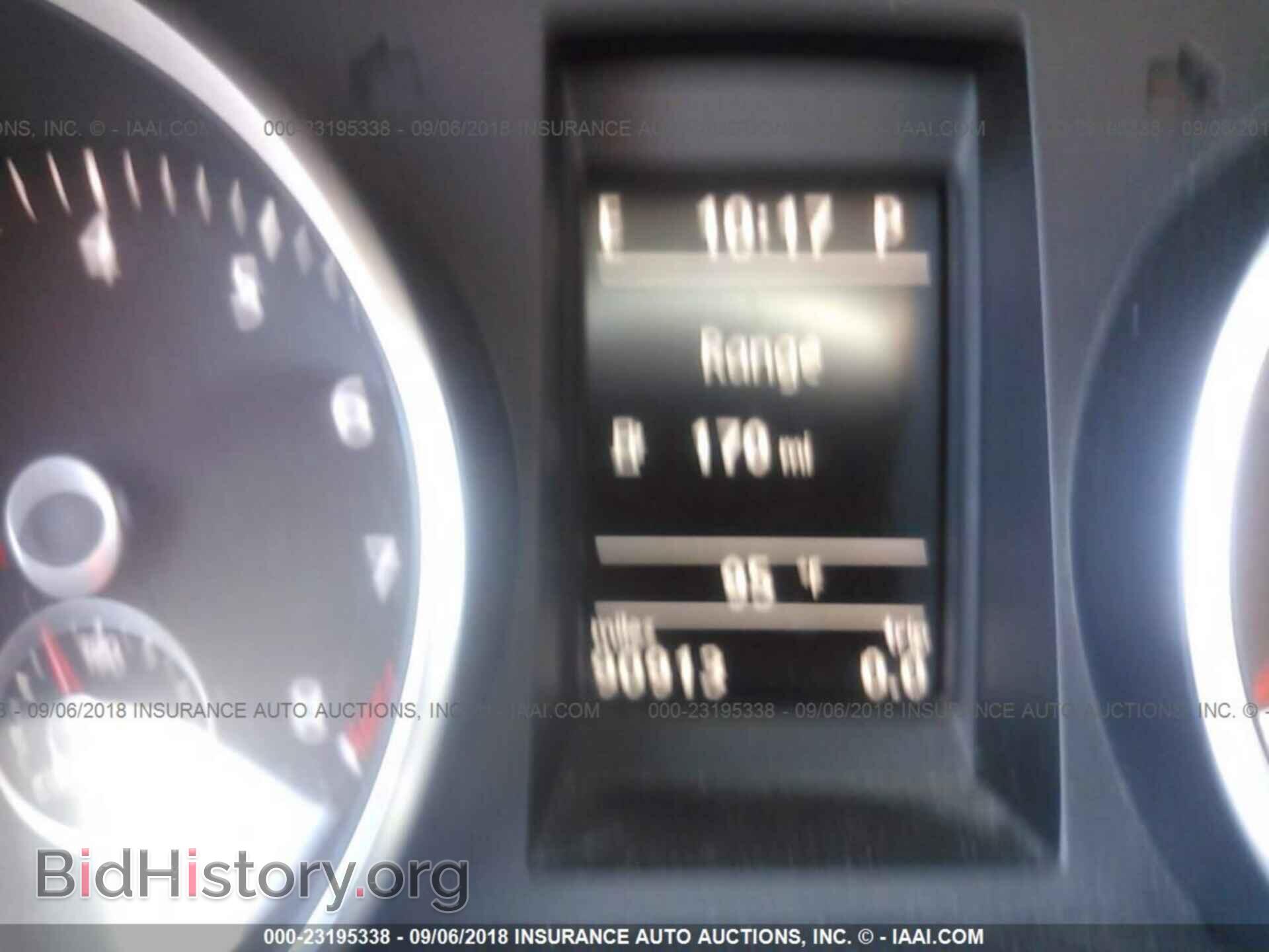 2012 Volkswagen Golf - VIN: WVWDB7AJ1CW299527 - Фото 7