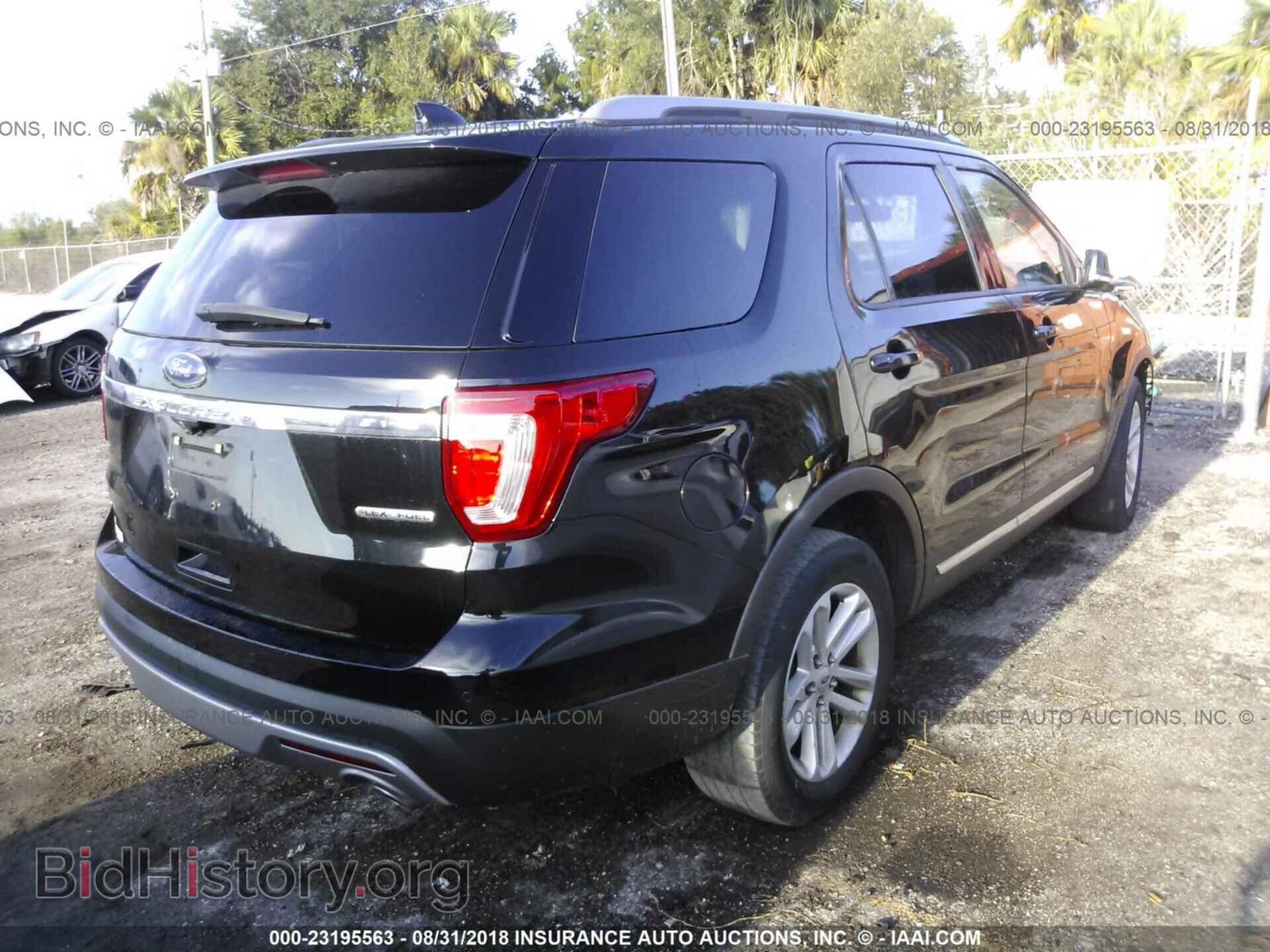2016 Ford Explorer - VIN: 1FM5K7D88GGB80558 - Фото 4