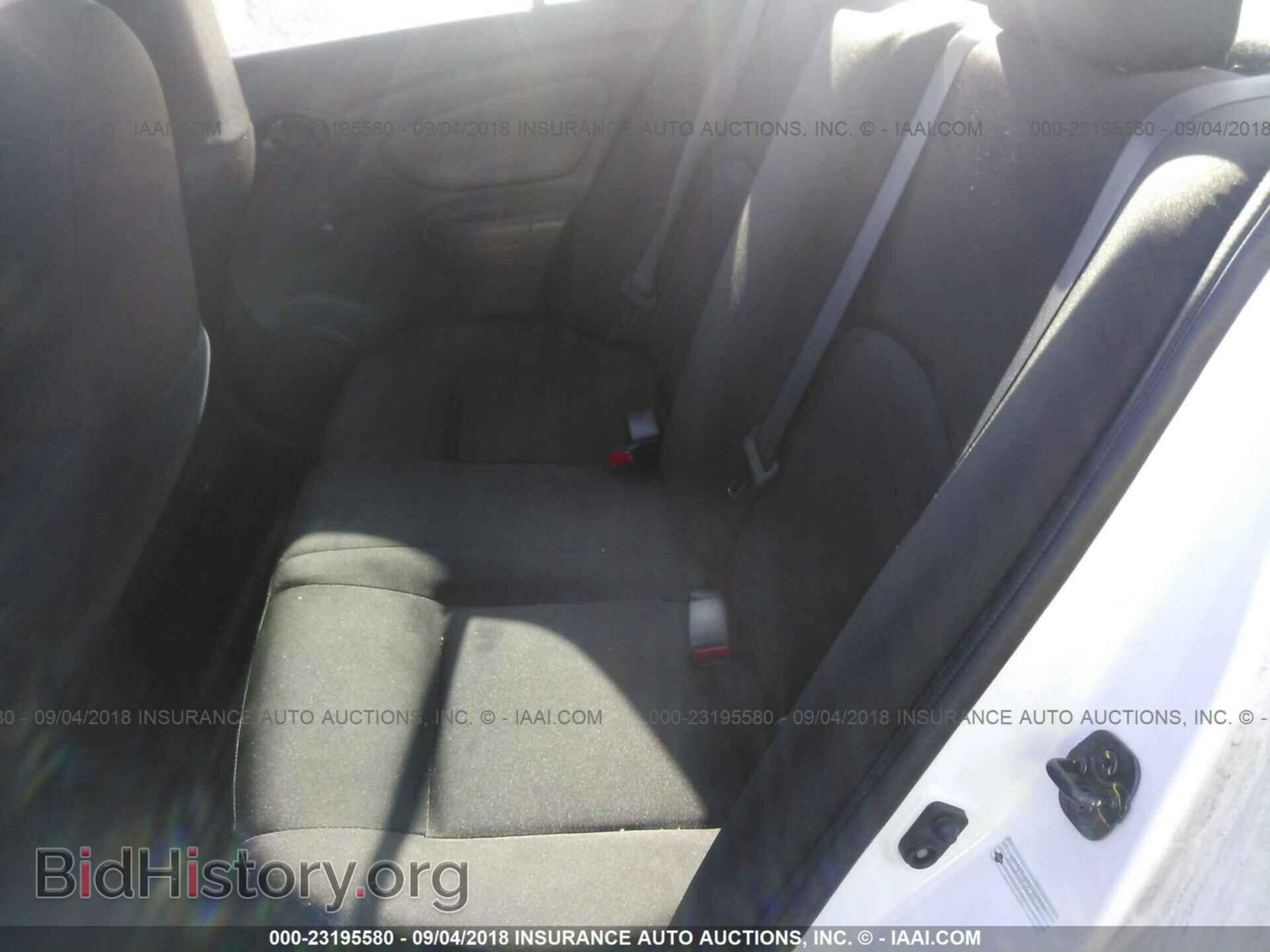 2017 Nissan Versa - VIN: 3N1CN7AP3HL880227 - Фото 8