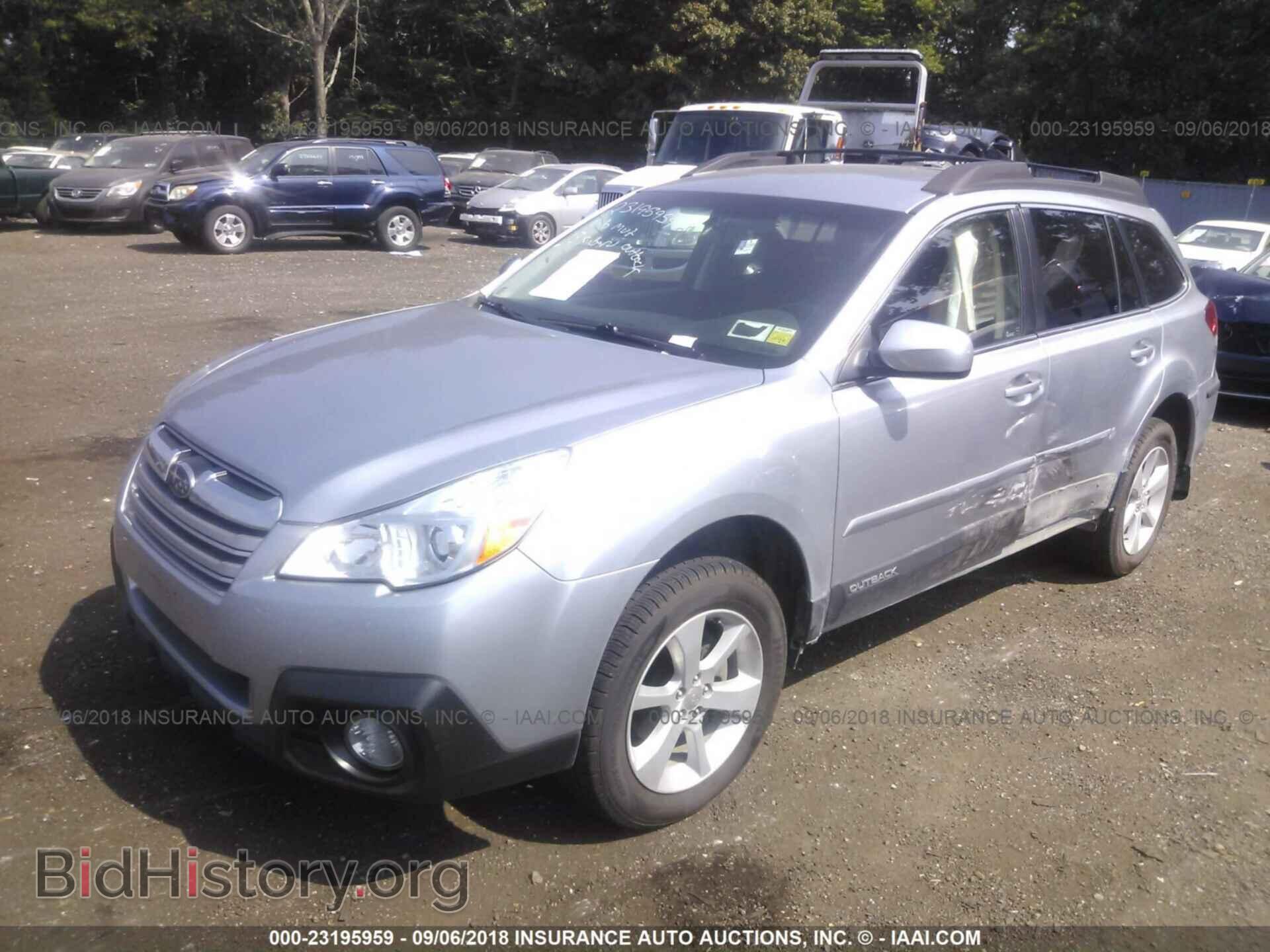 2013 Subaru Outback - VIN: 4S4BRBCC6D3202048 - Photo 2