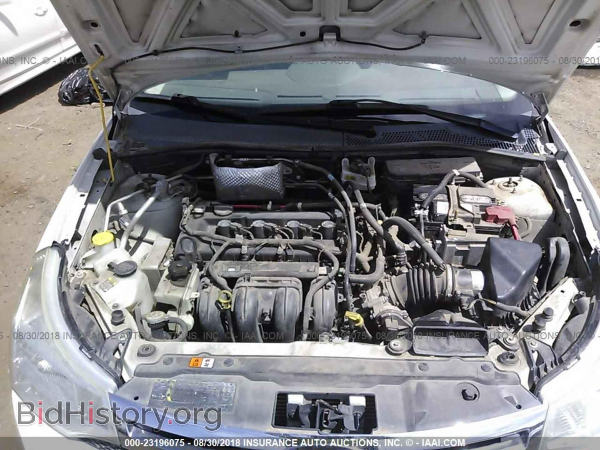 2011 Ford Focus - VIN: 1FAHP3FN6BW190654 - Фото 10