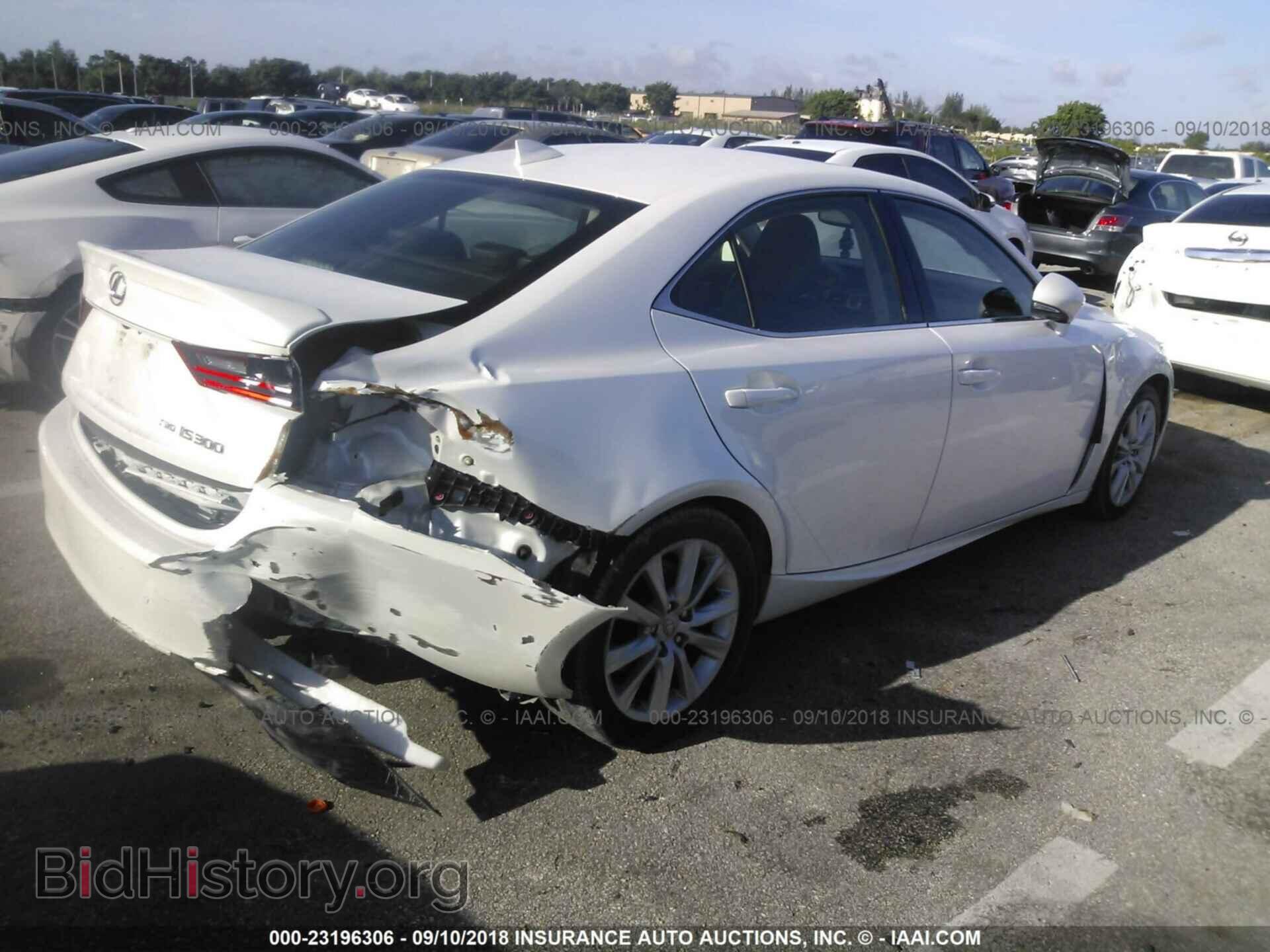 2016 Lexus Is - VIN: JTHCM1D29G5009102 - Фото 4