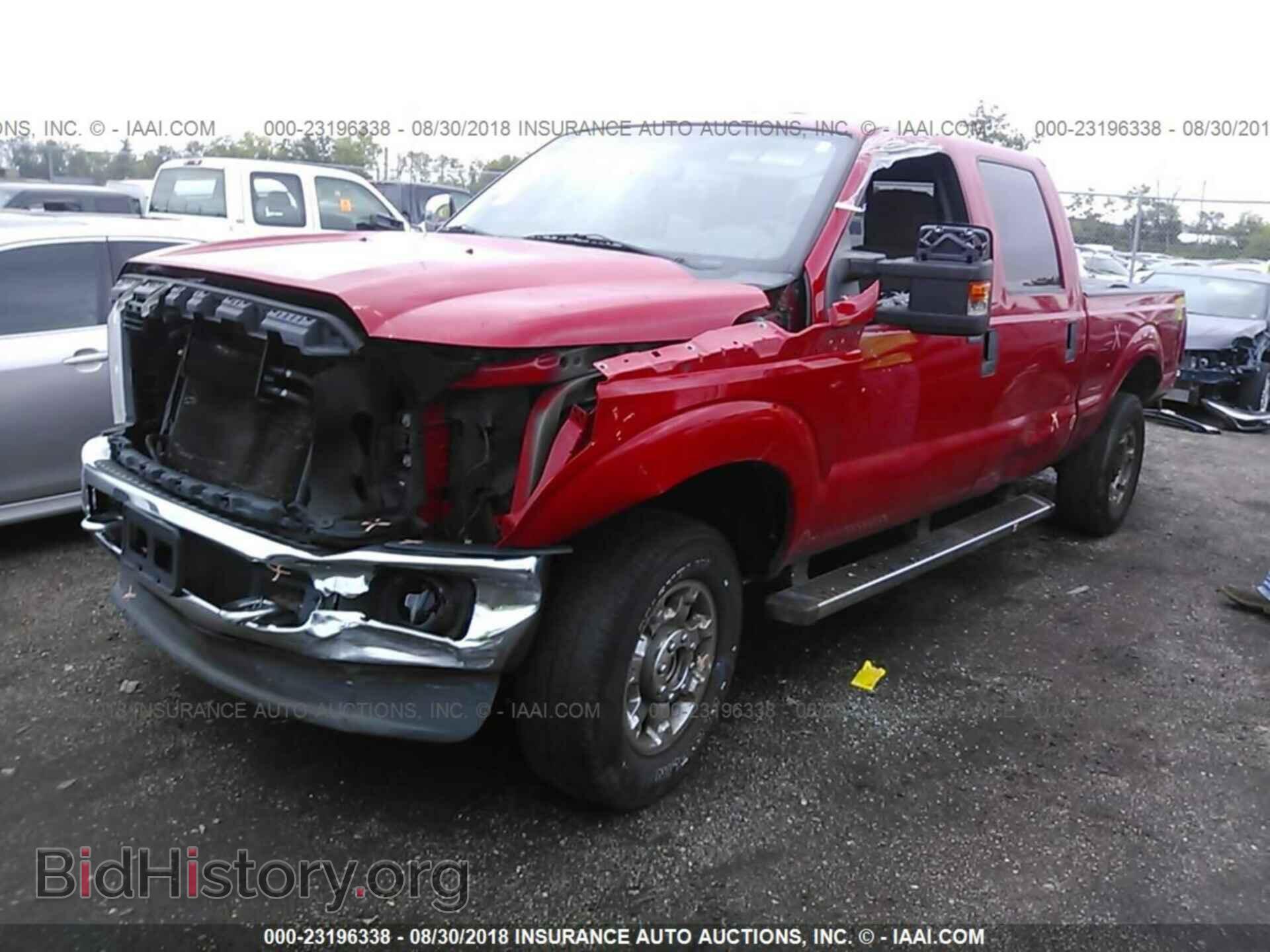 2012 Ford F250 - VIN: 1FT7W2B68CEC29169 - Фото 2