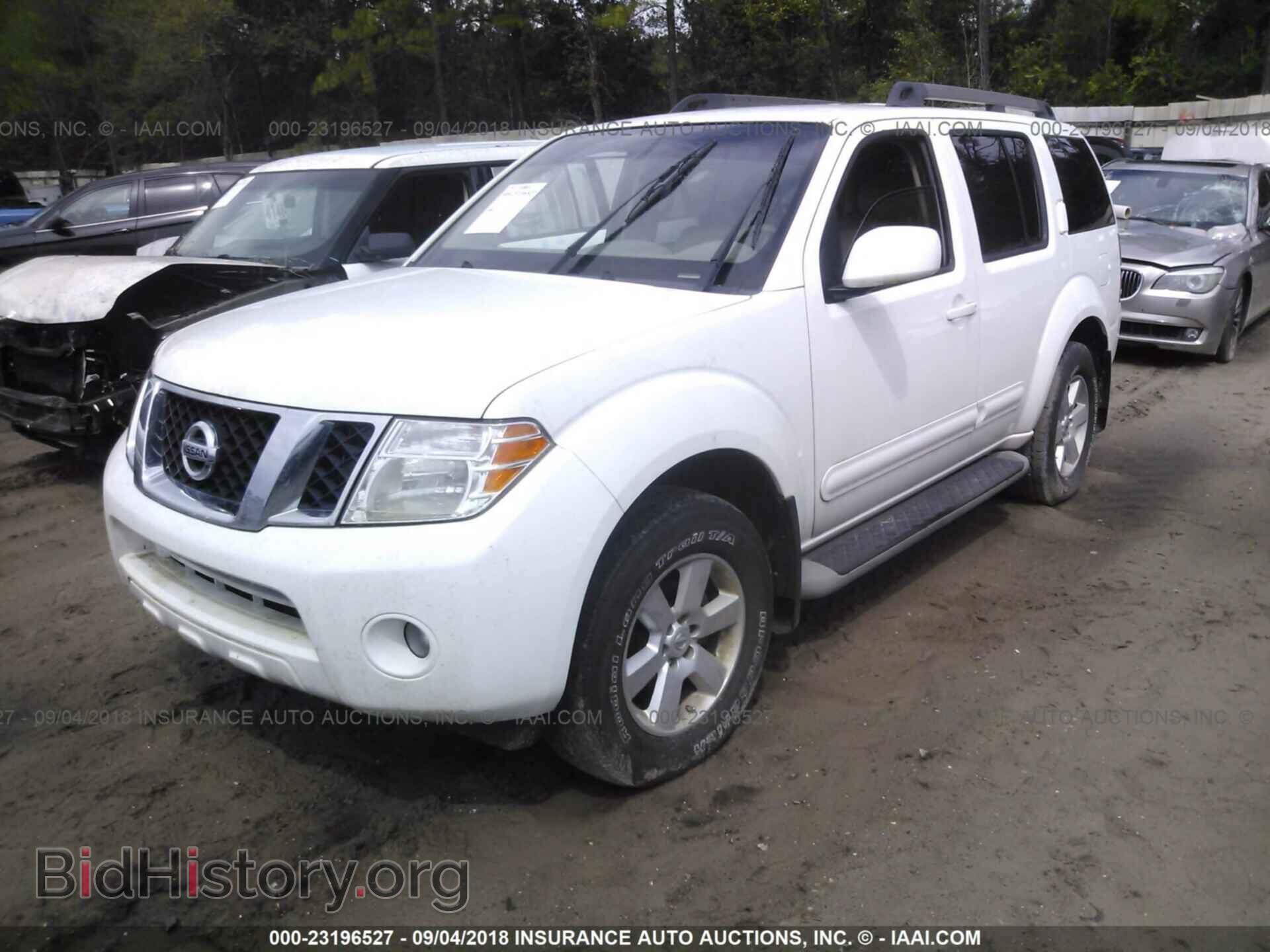 2012 Nissan Pathfinder - VIN: 5N1AR1NB5CC615961 - Фото 2
