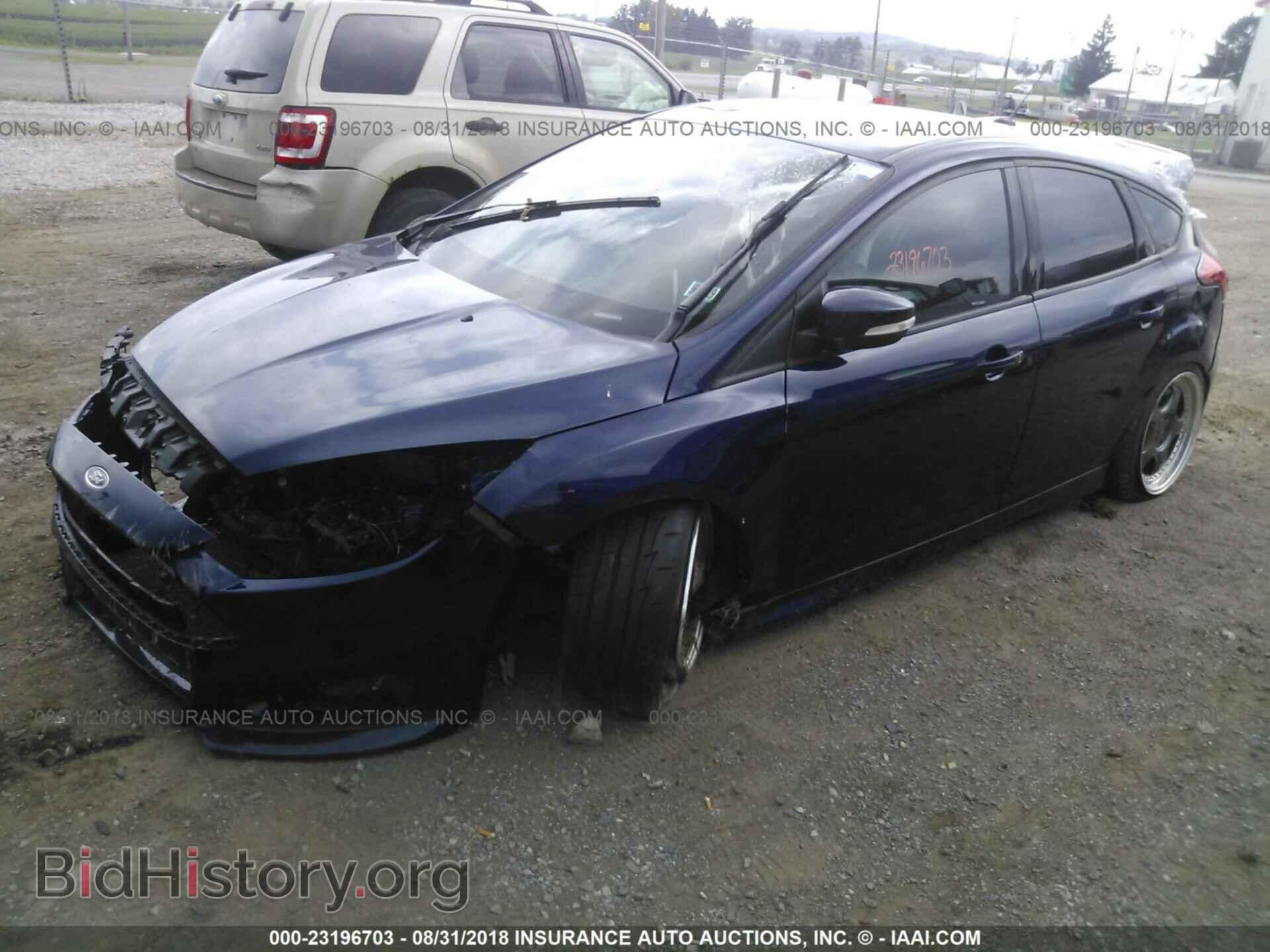 2016 Ford Focus - VIN: 1FADP3L94GL250462 - Фото 2