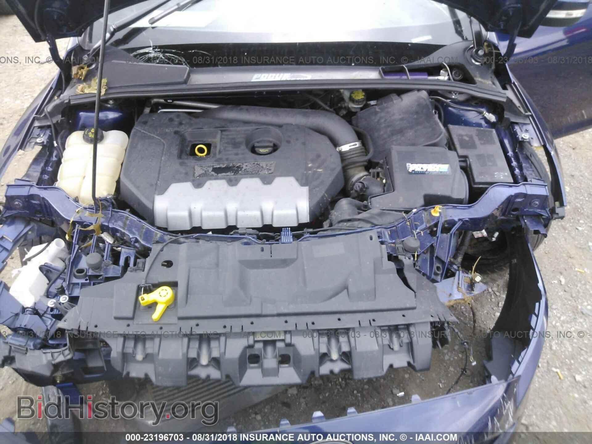 2016 Ford Focus - VIN: 1FADP3L94GL250462 - Фото 10