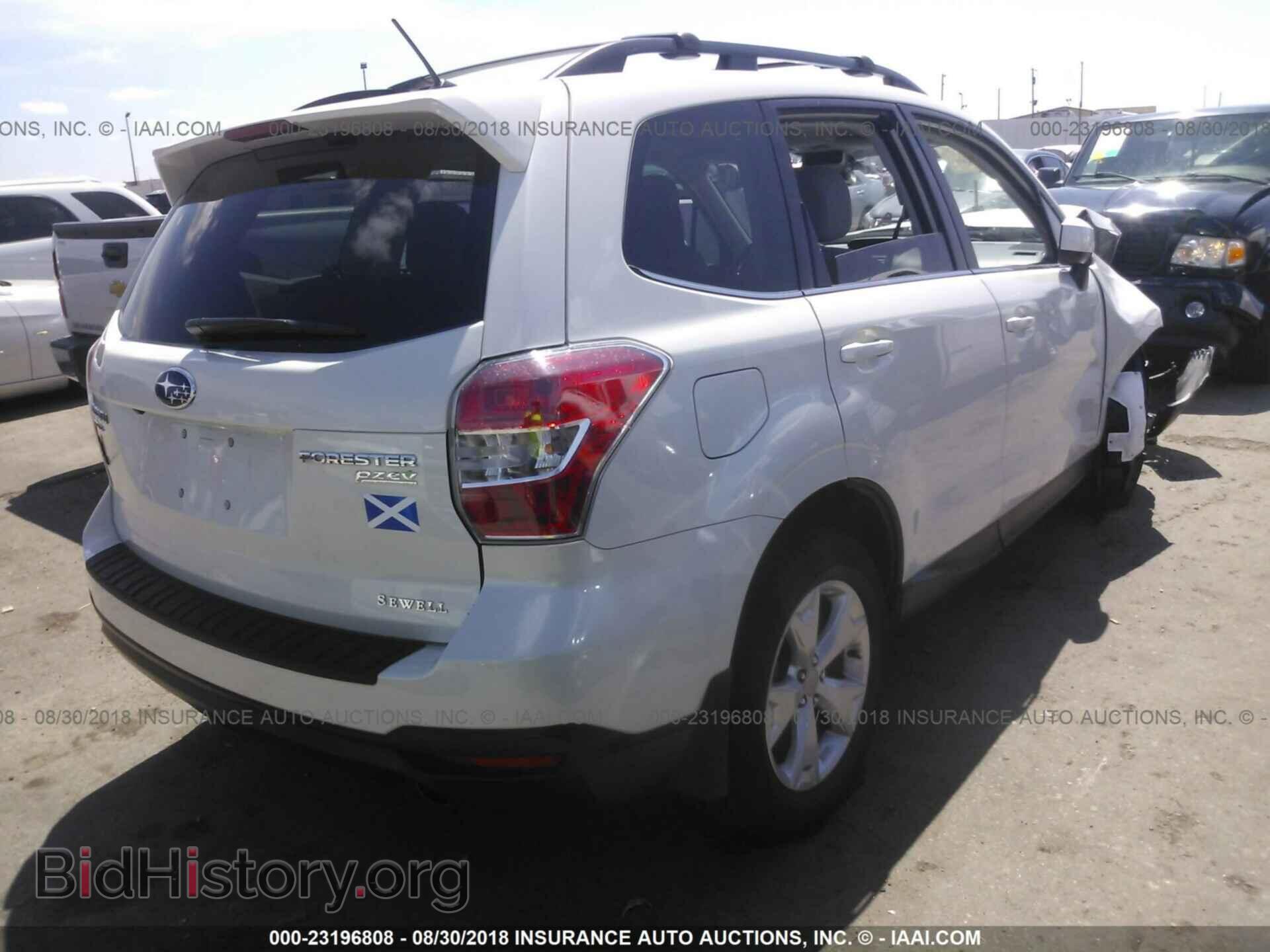 2015 Subaru Forester - VIN: JF2SJAHC3FH557992 - Photo 4