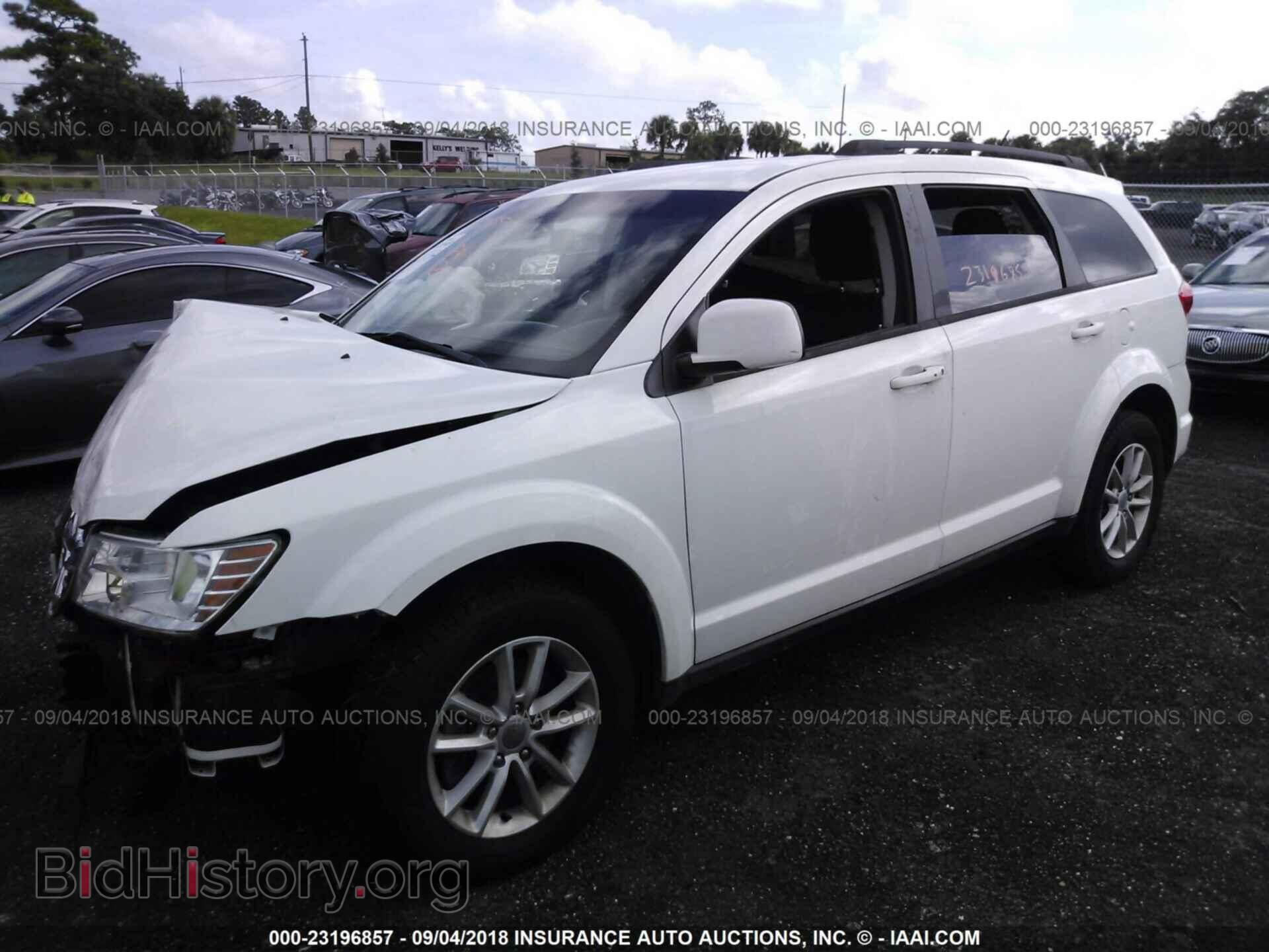 2015 Dodge Journey - VIN: 3C4PDCBG4FT591489 - Фото 2