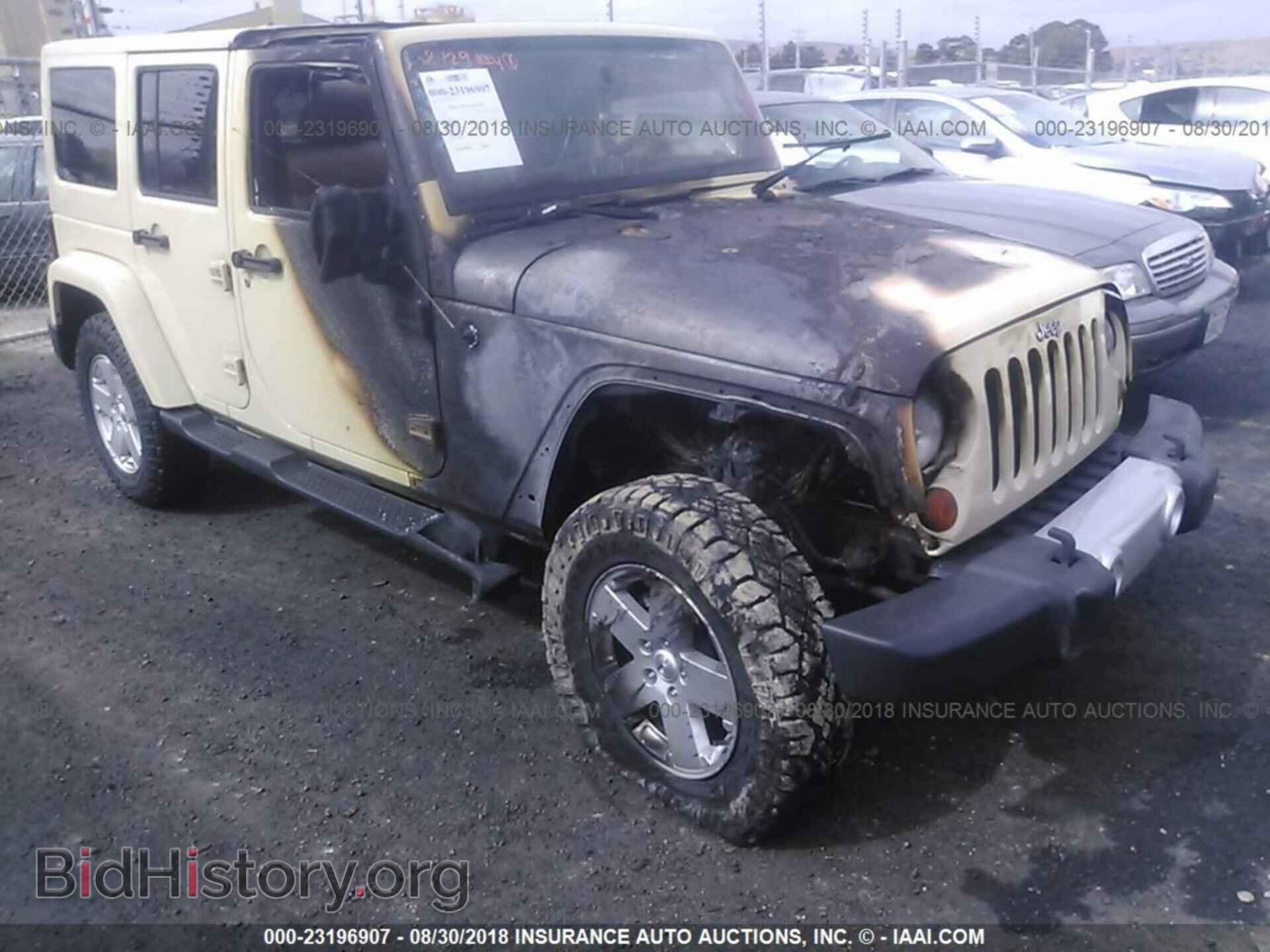 Photo 1J4BA5H18BL627279 - JEEP WRANGLER UNLIMITE 2011