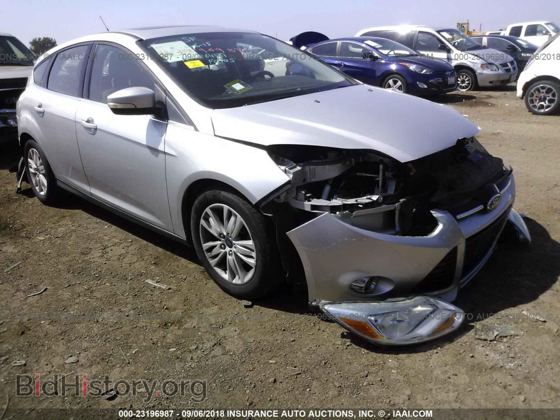 Photo 1FAHP3M25CL325036 - Ford Focus 2012