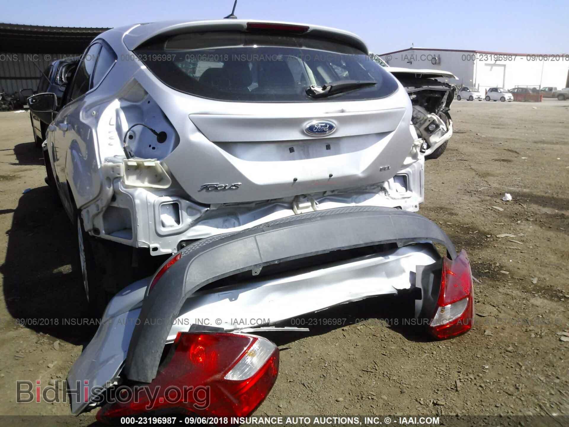 2012 Ford Focus - VIN: 1FAHP3M25CL325036 - Фото 6