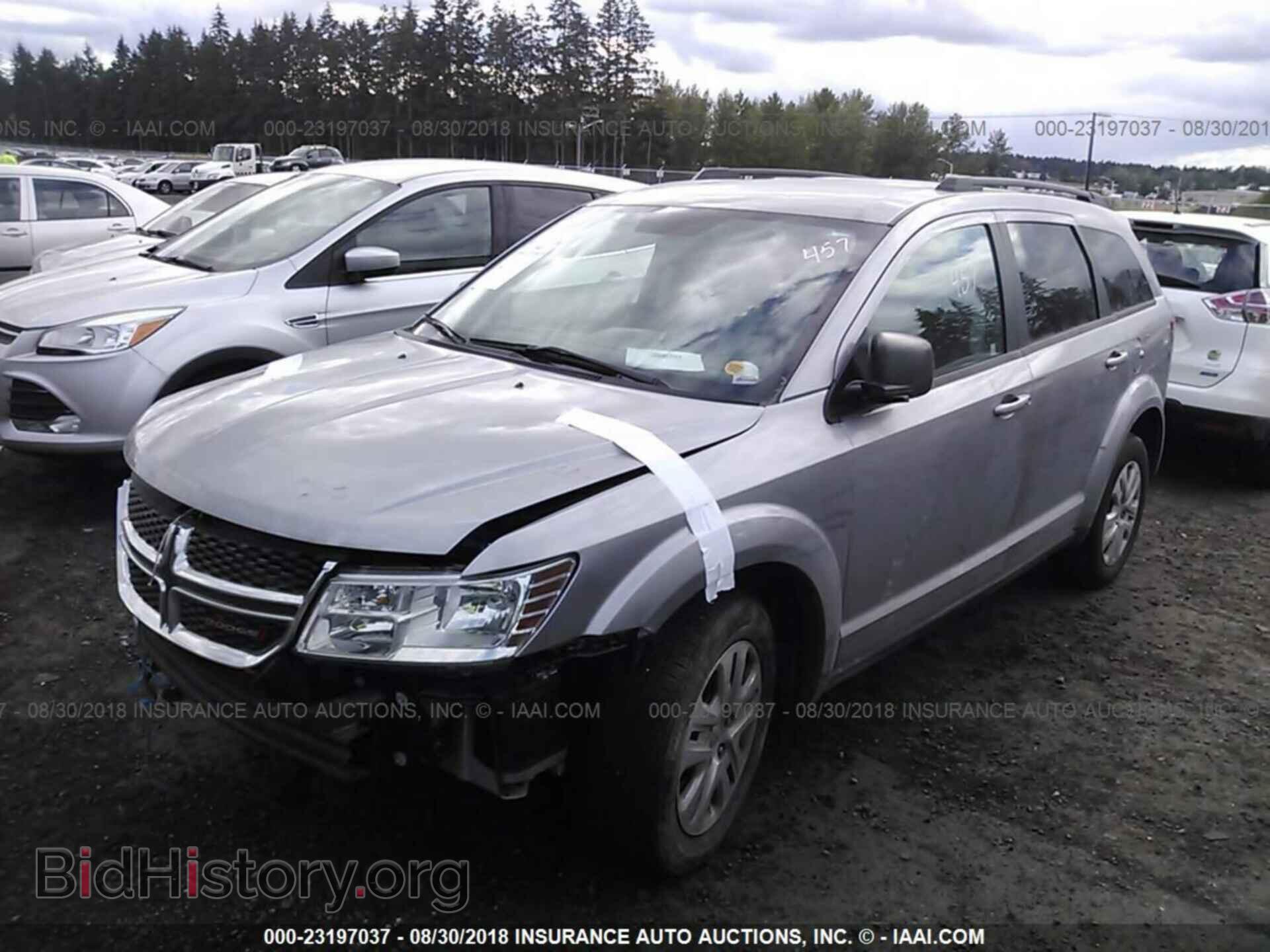 2017 Dodge Journey - VIN: 3C4PDCAB6HT505057 - Фото 2