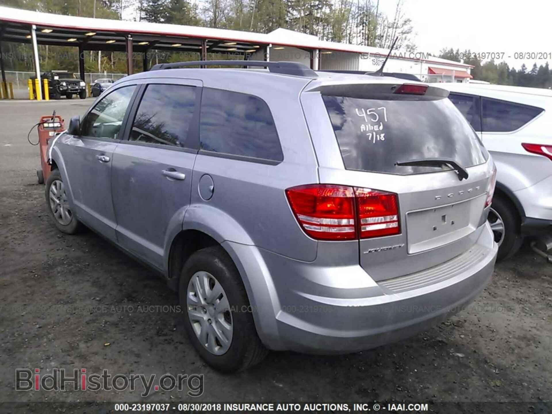 2017 Dodge Journey - VIN: 3C4PDCAB6HT505057 - Фото 3