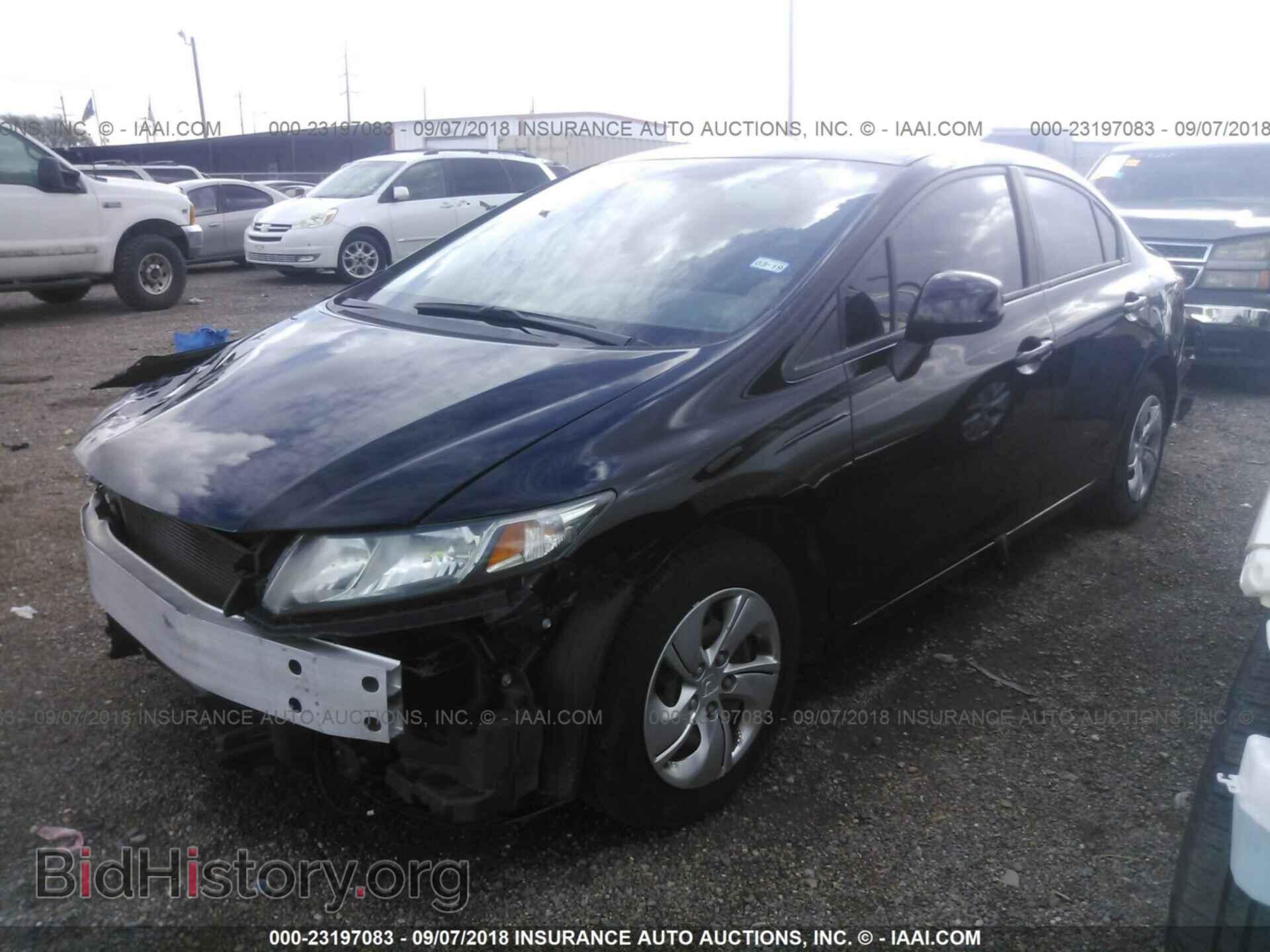2013 Honda Civic - VIN: 2HGFB2F56DH524663 - Photo 2