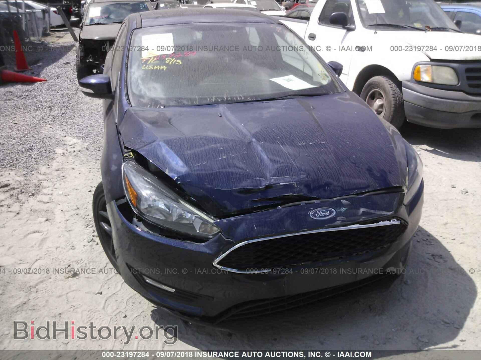 2016 Ford Focus - VIN: 1FADP3K20GL343144 - Photo 6