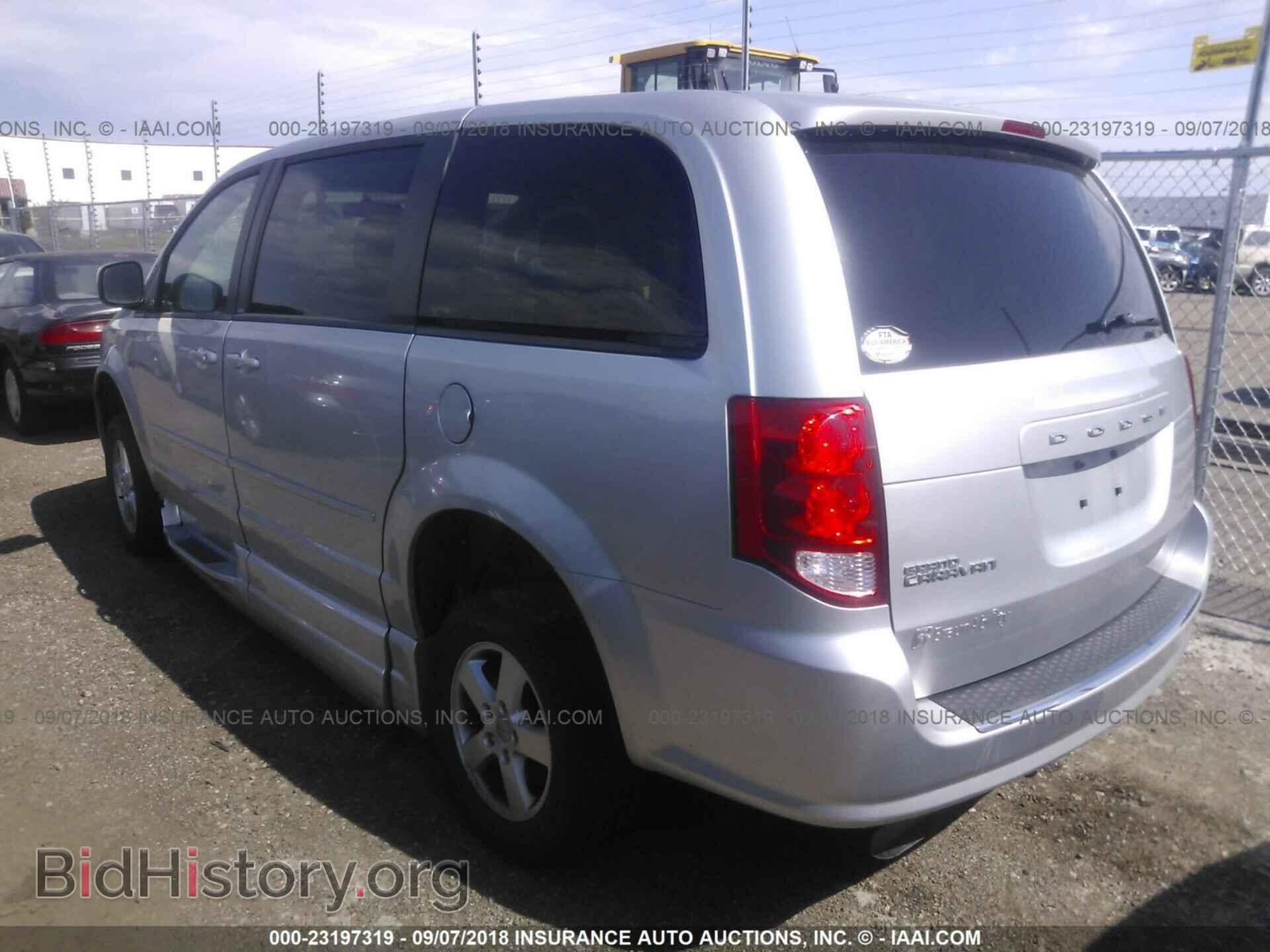 2011 Dodge Grand caravan - VIN: 2D4RN3DG3BR606759 - Фото 3