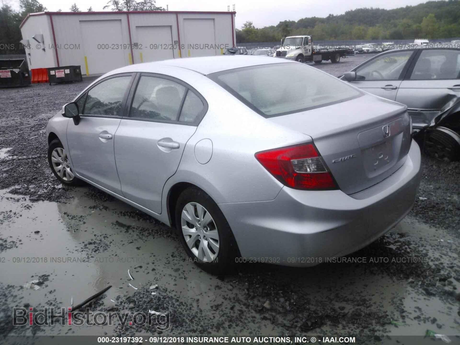 2012 Honda Civic - VIN: 2HGFB2F52CH315192 - Фото 3
