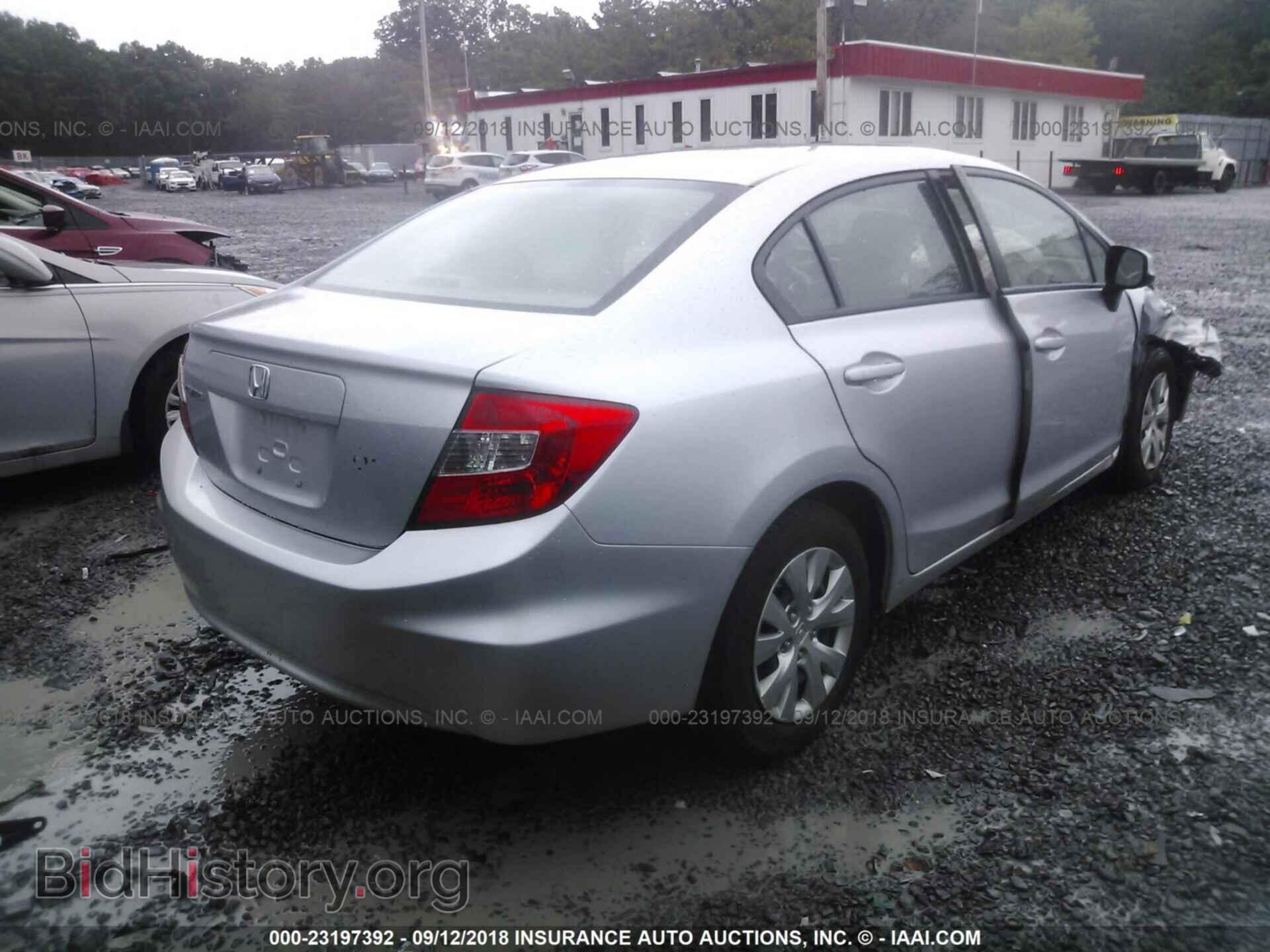2012 Honda Civic - VIN: 2HGFB2F52CH315192 - Фото 4