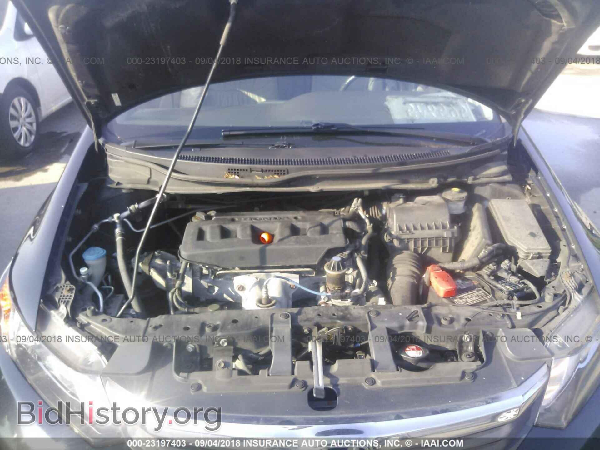 2012 Honda Civic - VIN: 19XFB2F92CE311429 - Photo 10