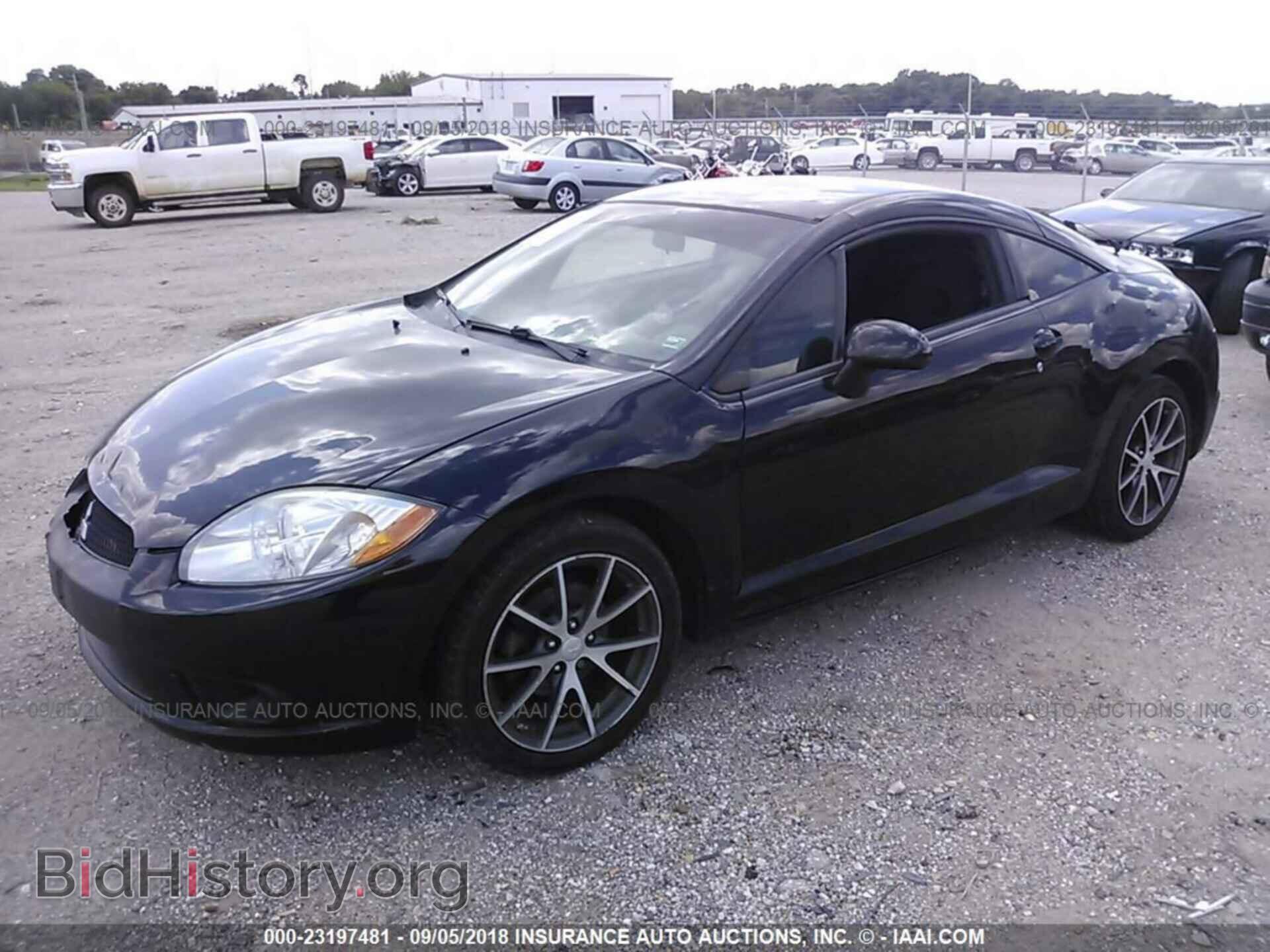 2011 MITSUBISHI ECLIPSE - VIN: 4A31K5DF2BE003558 - Photo 2