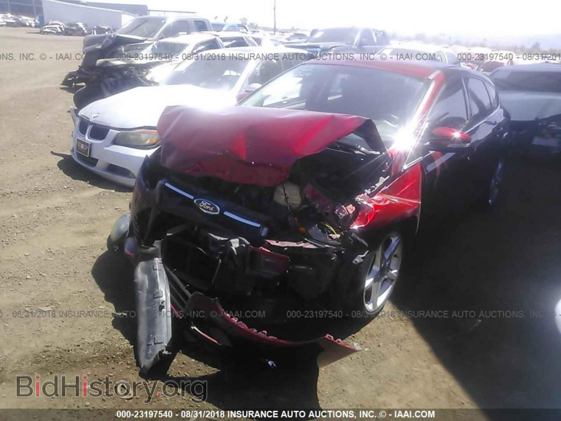 2014 Ford Focus - VIN: 1FADP3N29EL413992 - Фото 2