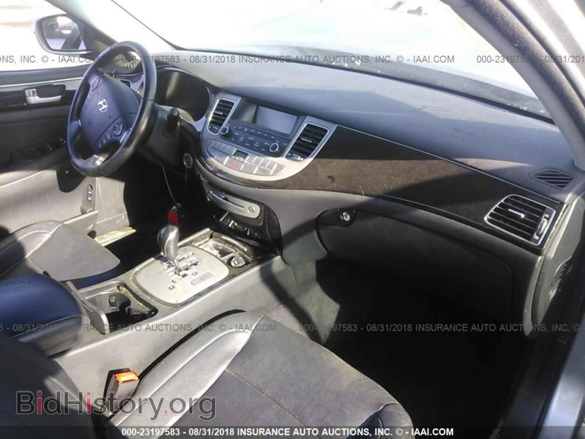 2012 Hyundai Genesis - VIN: KMHGC4DD6CU181723 - Фото 5