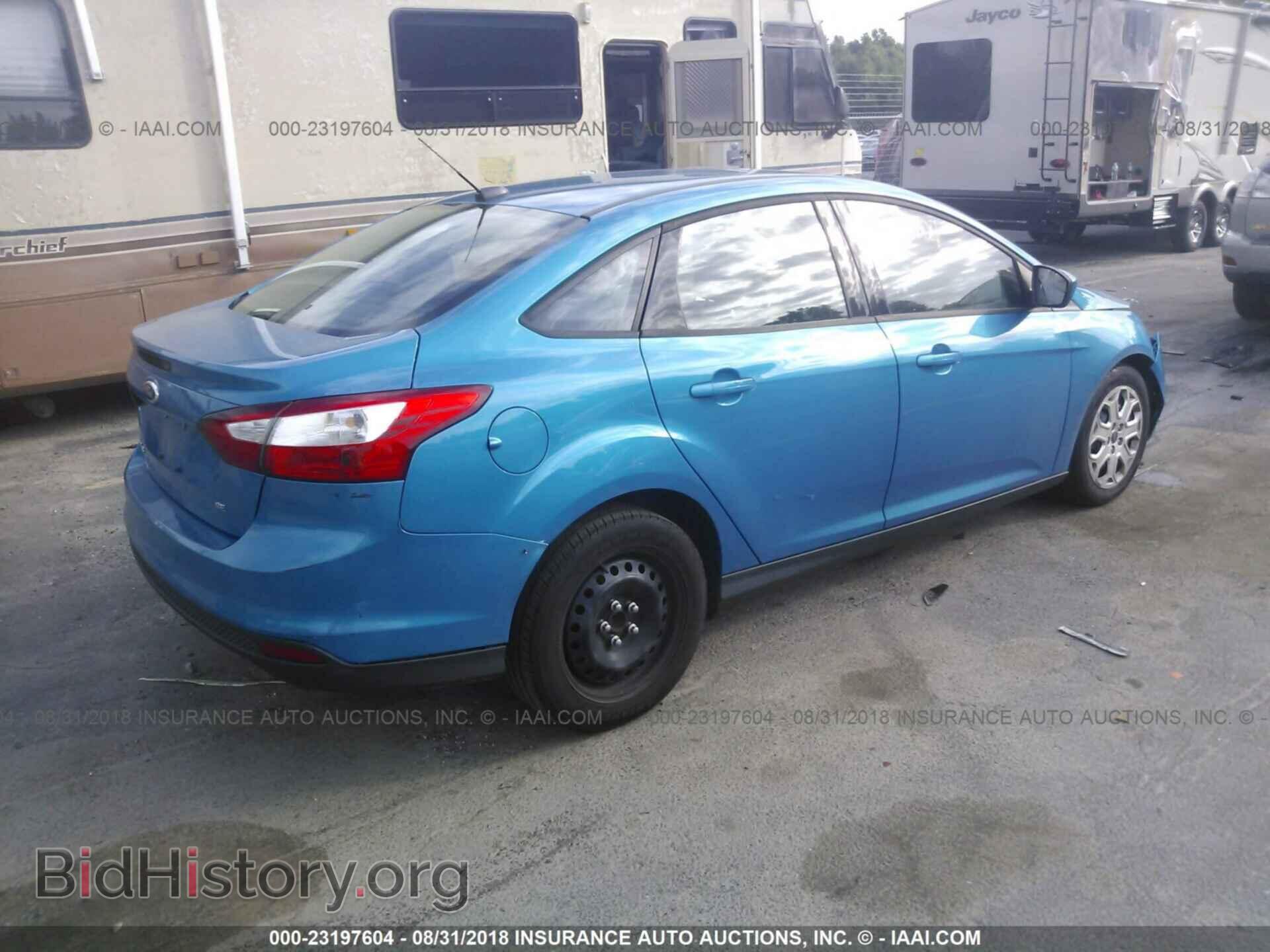 2012 Ford Focus - VIN: 1FAHP3F22CL264869 - Фото 4