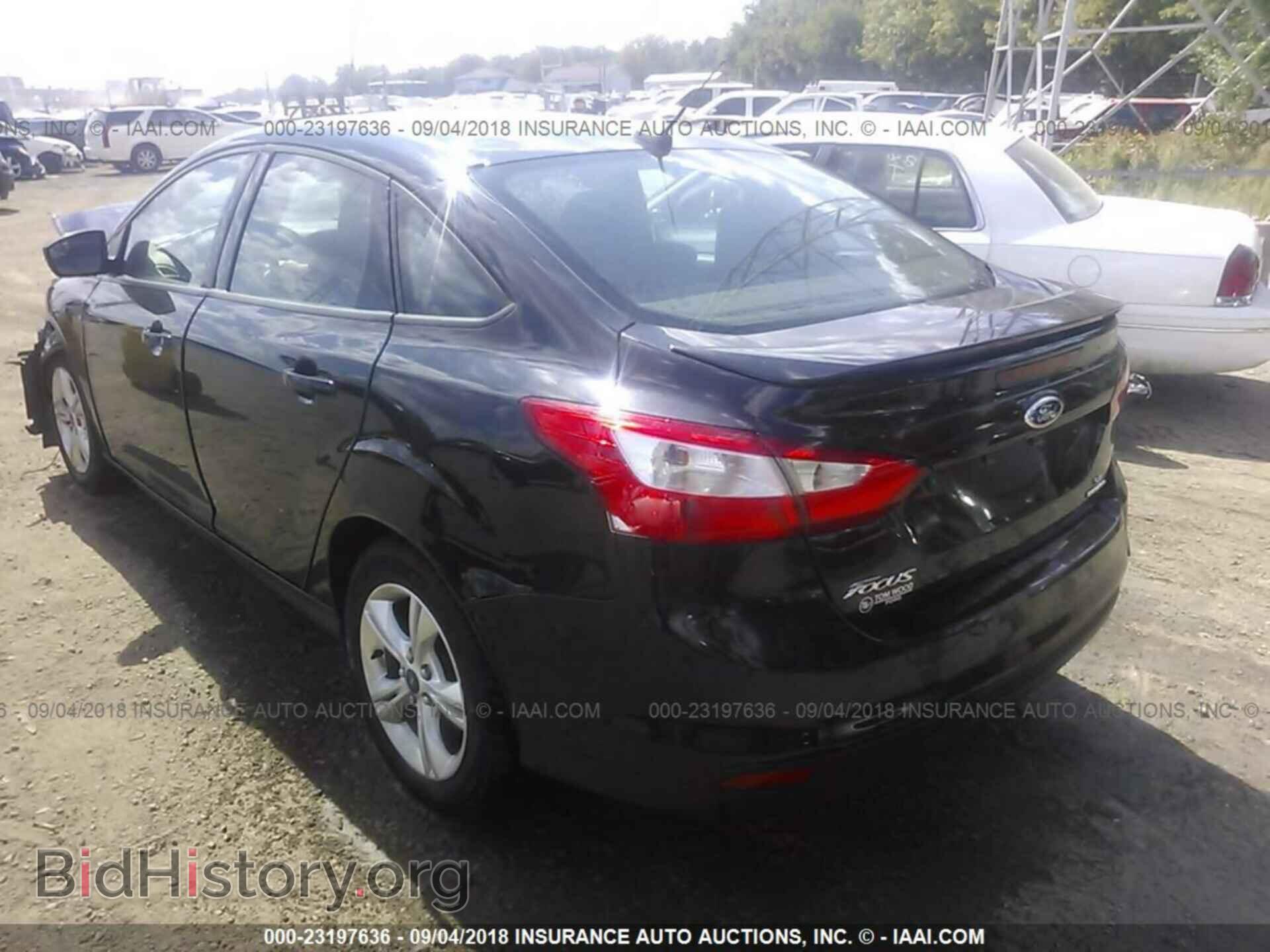 2012 Ford Focus - VIN: 1FAHP3F21CL446109 - Фото 3