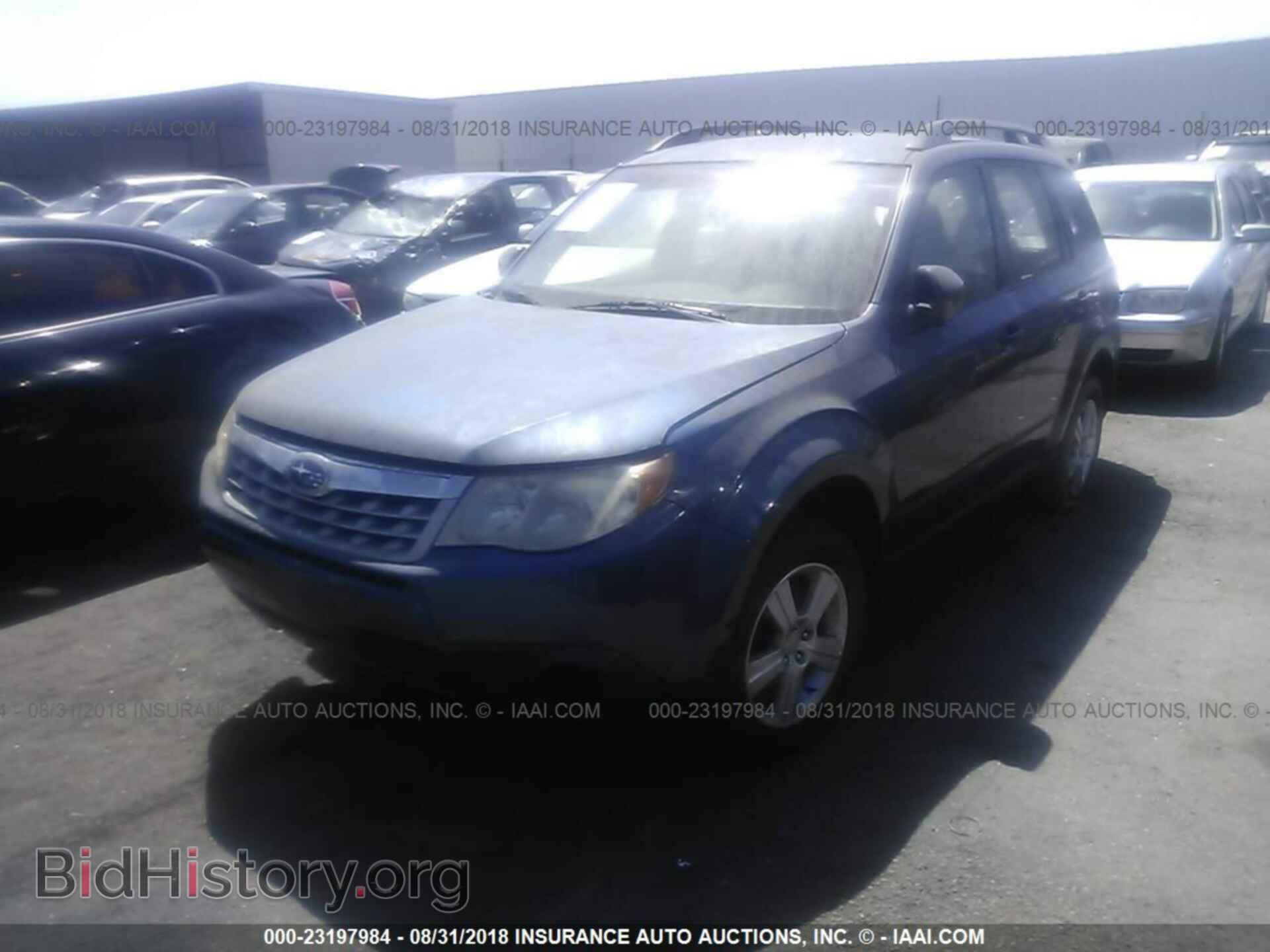 2011 Subaru Forester - VIN: JF2SHABC4BH740302 - Фото 2