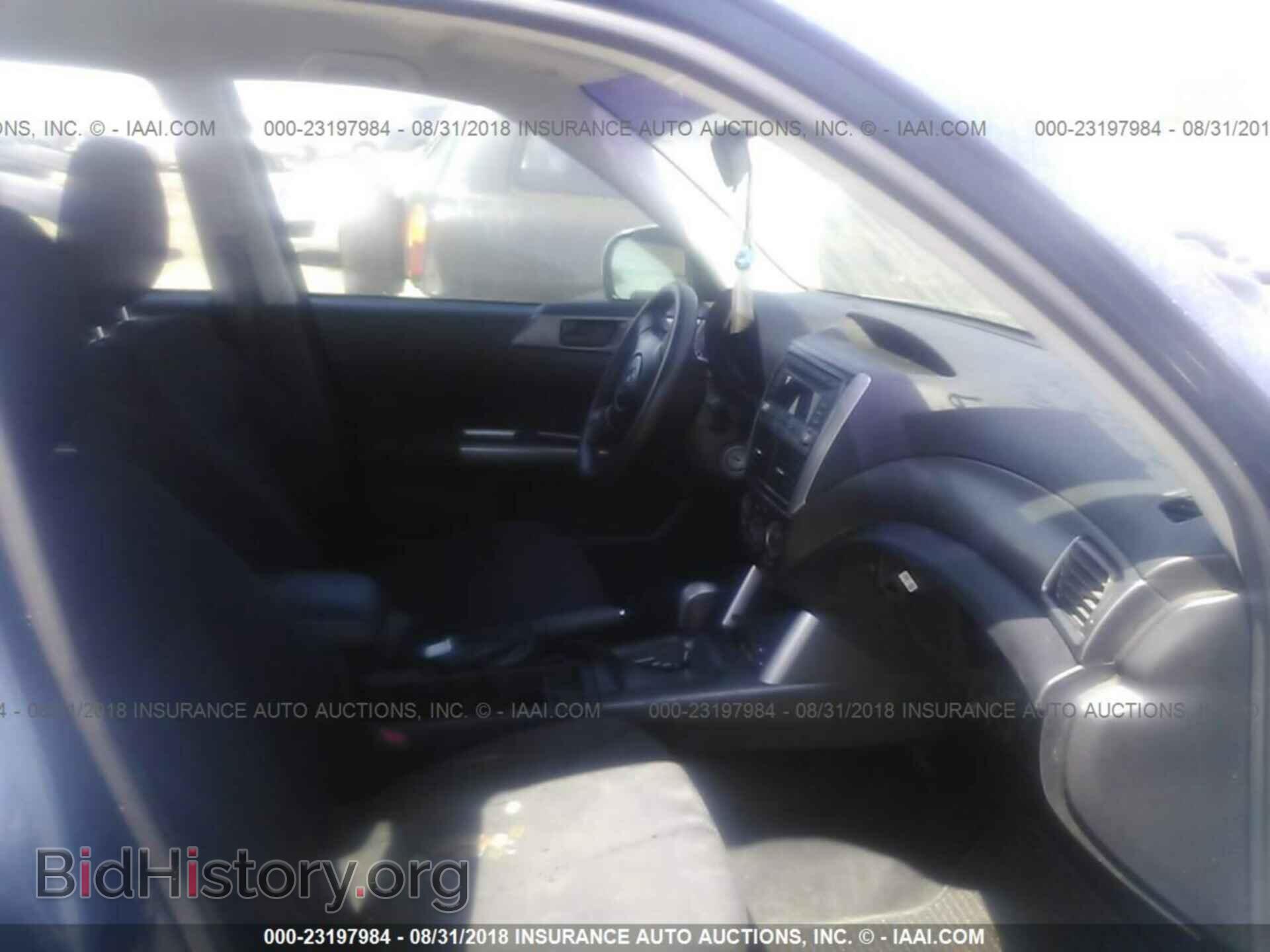 2011 Subaru Forester - VIN: JF2SHABC4BH740302 - Фото 5