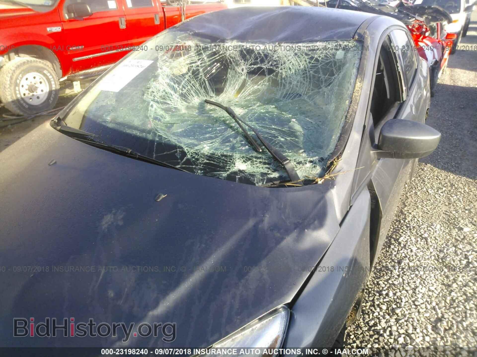 2012 Ford Focus - VIN: 1FAHP3F28CL352258 - Фото 6