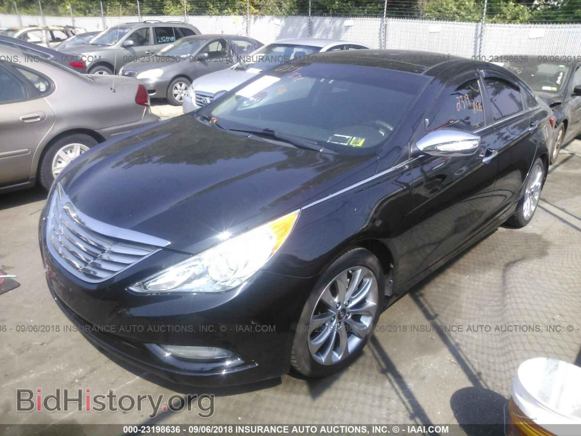 2012 Hyundai Sonata - VIN: 5NPEC4AB6CH387908 - Фото 2