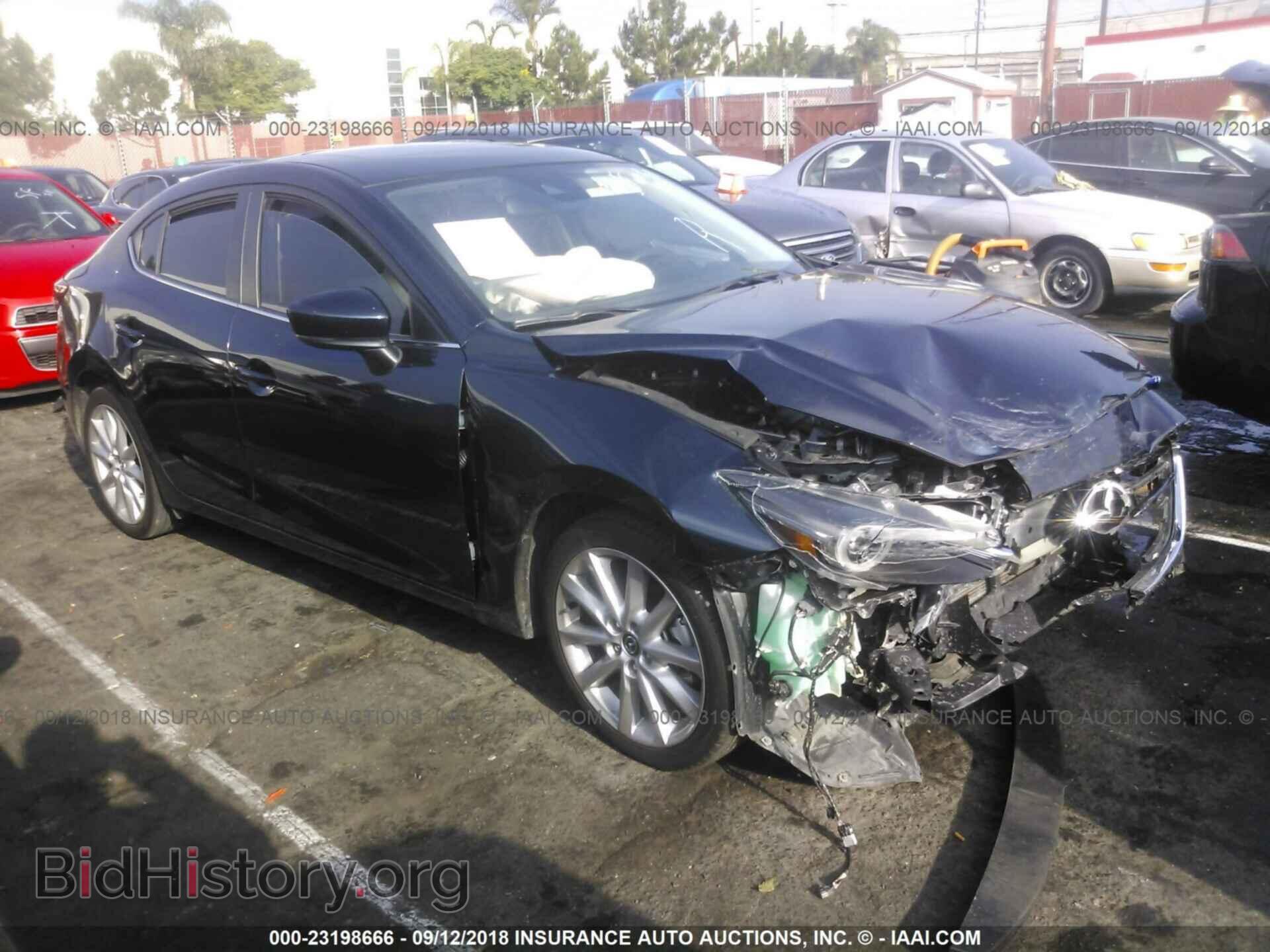 Фотография JM1BN1W3XH1135705 - Mazda 3 2017