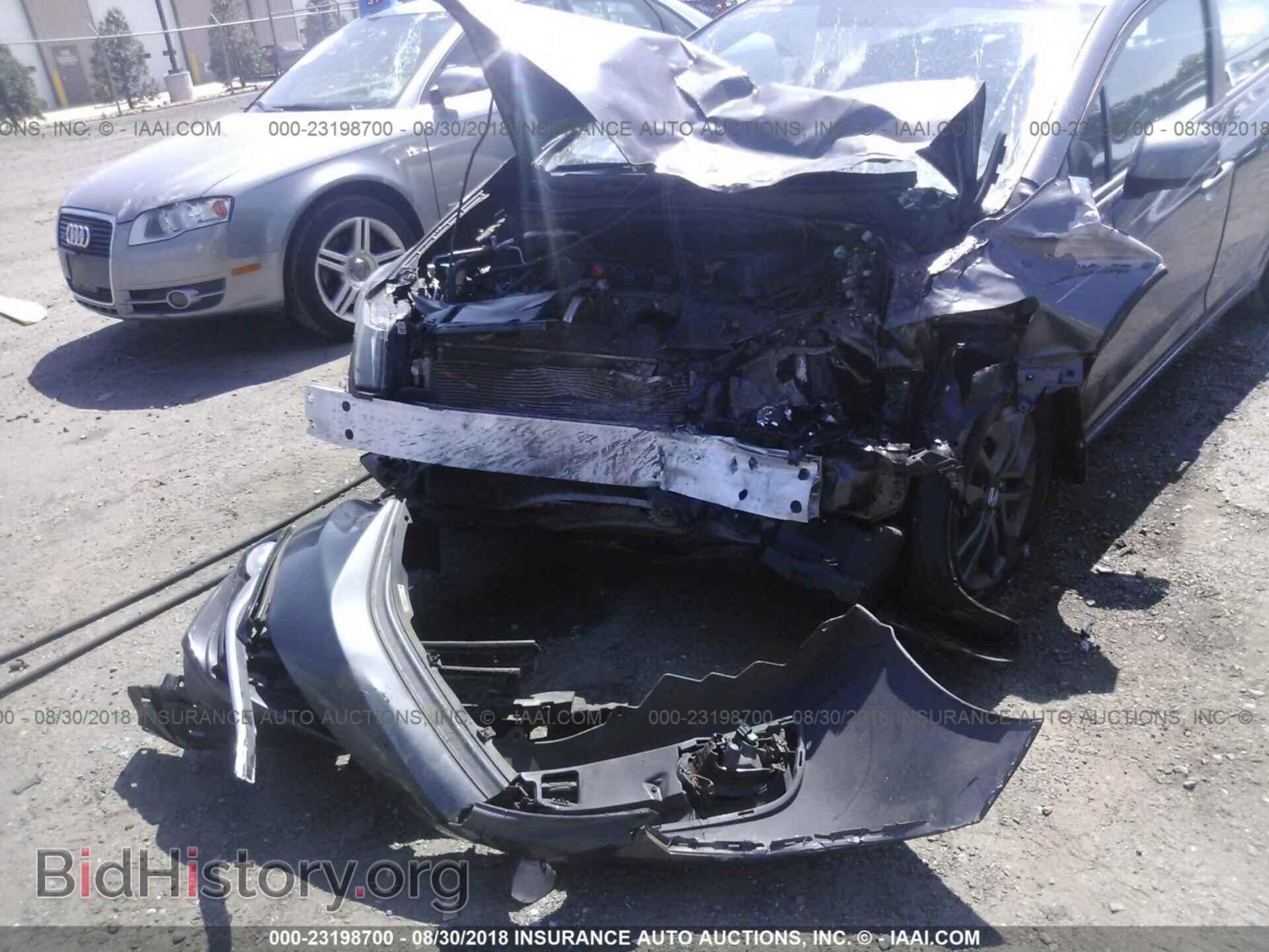 2013 Honda Civic - VIN: 2HGFB2F99DH520061 - Photo 6