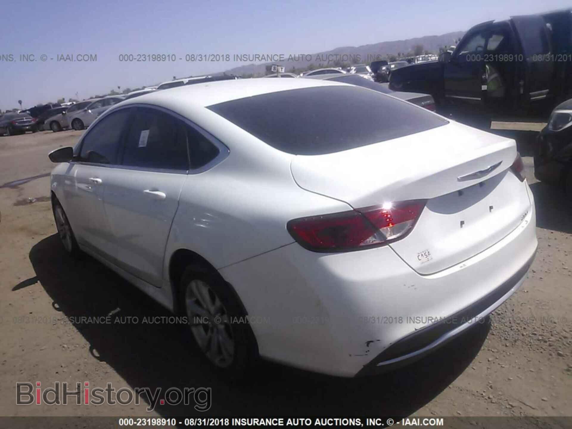 2016 Chrysler 200 - VIN: 1C3CCCAB7GN129098 - Photo 3