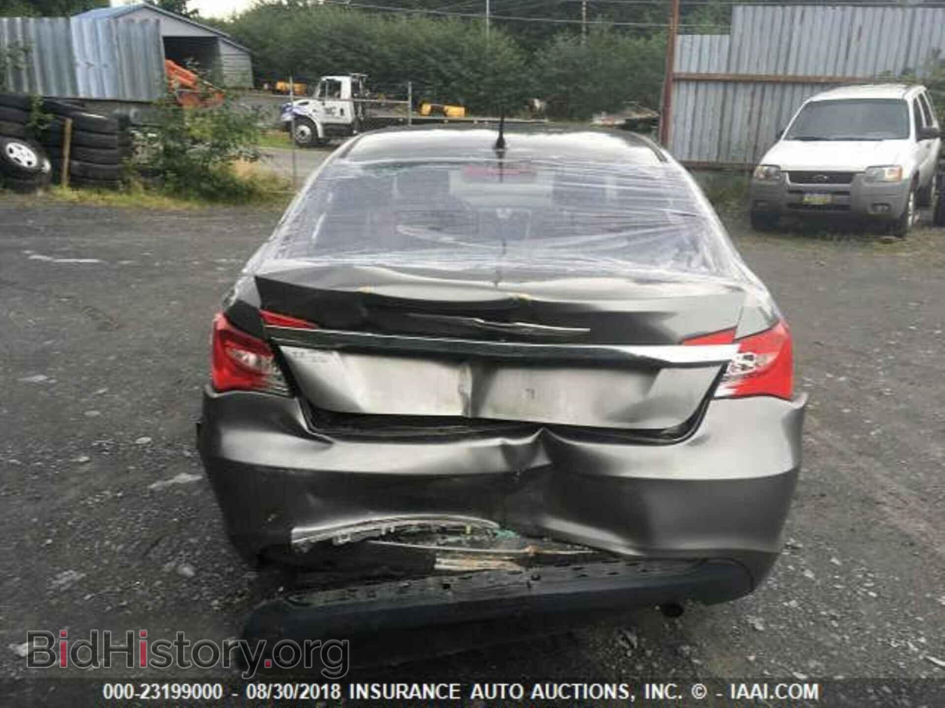 2012 Chrysler 200 - VIN: 1C3CCBAB8CN317987 - Фото 6
