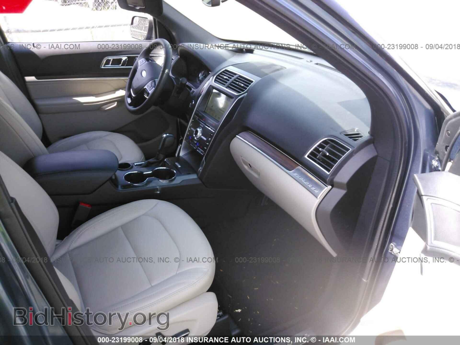 2018 Ford Explorer - VIN: 1FM5K7F85JGB45819 - Photo 5