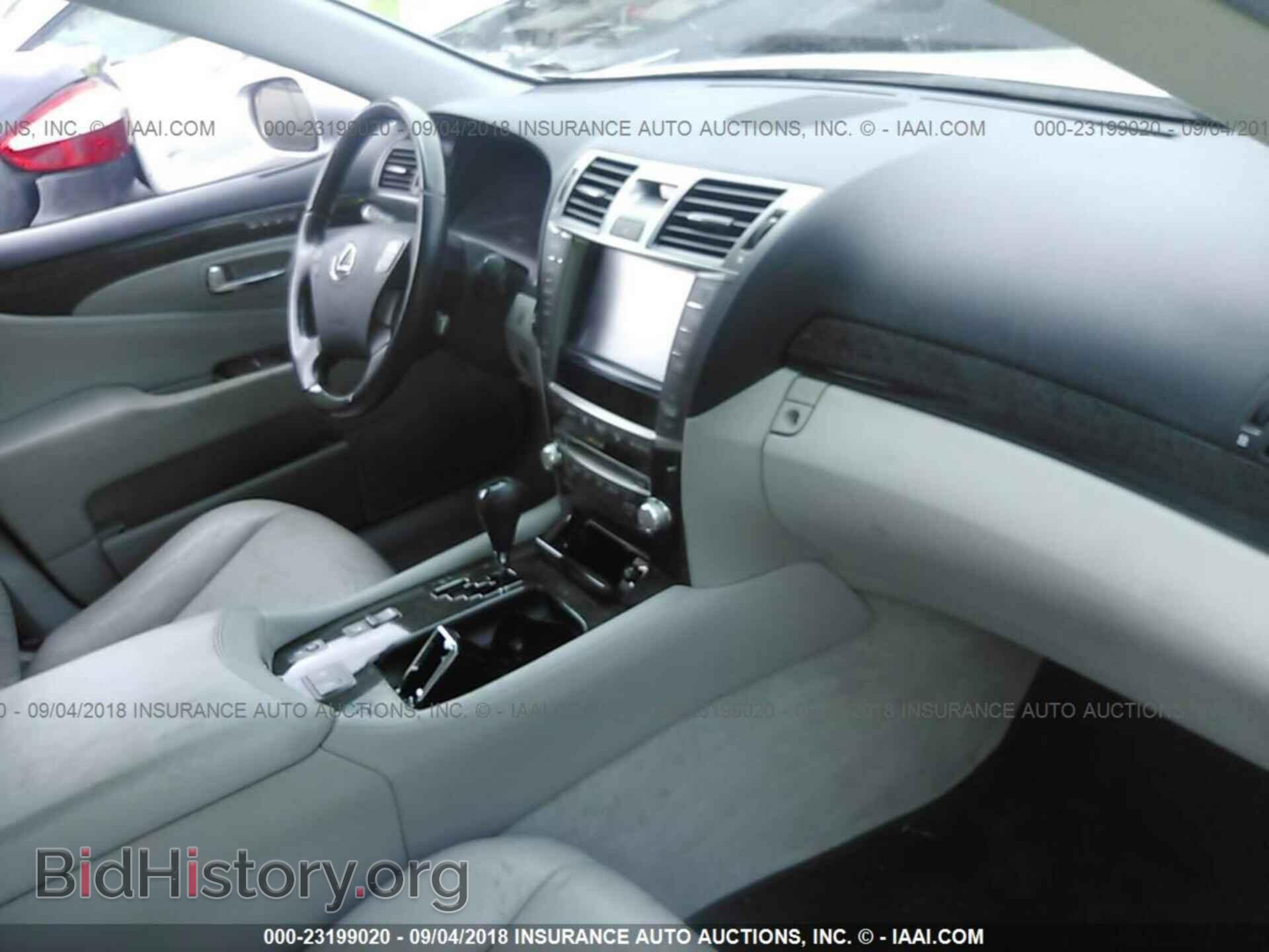 2011 Lexus Ls - VIN: JTHCL5EF6B5010955 - Photo 5