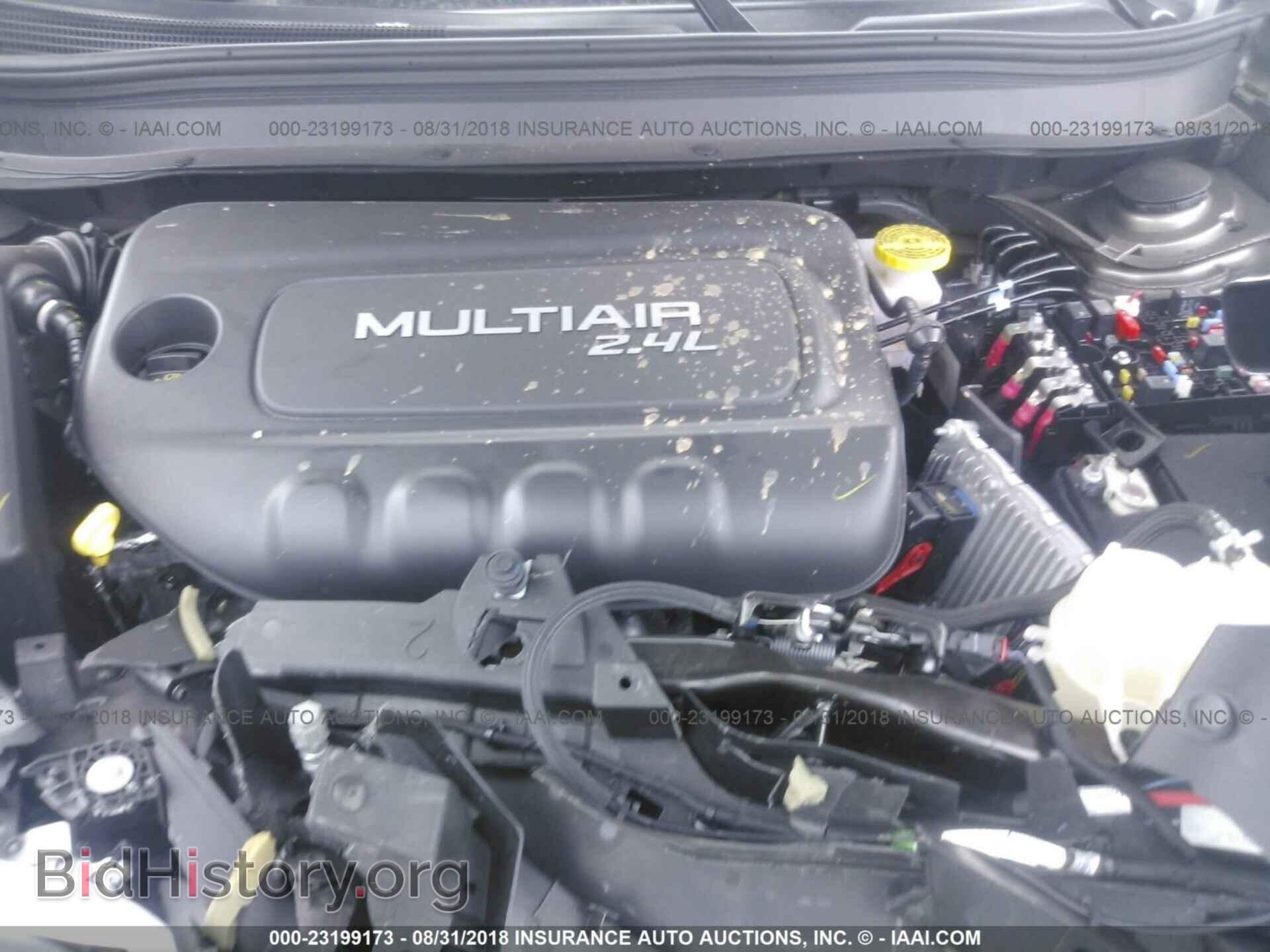 2019 JEEP CHEROKEE - VIN: 1C4PJLCB8KD114740 - Photo 10