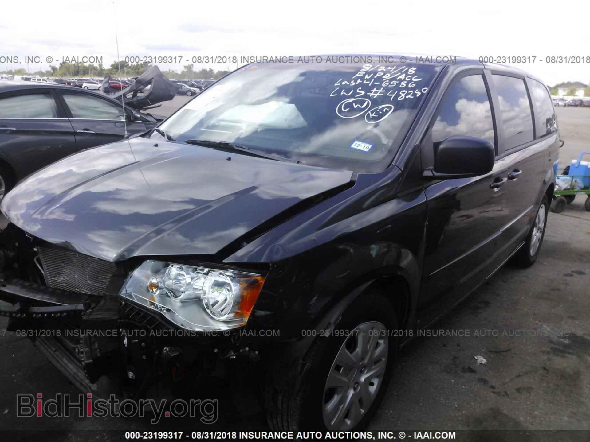 2017 Dodge Grand caravan - VIN: 2C4RDGBG0HR866586 - Фото 2