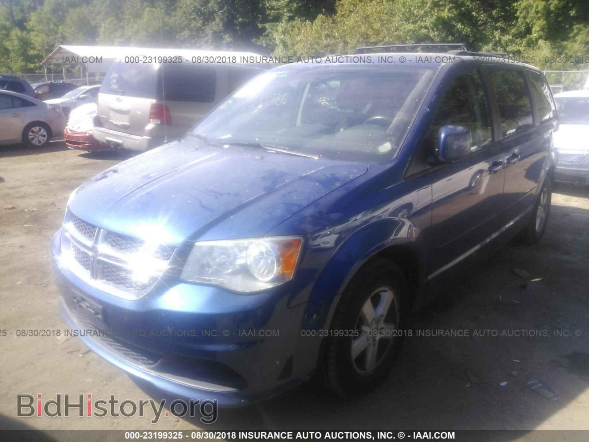 2011 Dodge Grand caravan - VIN: 2D4RN3DG0BR674419 - Фото 2