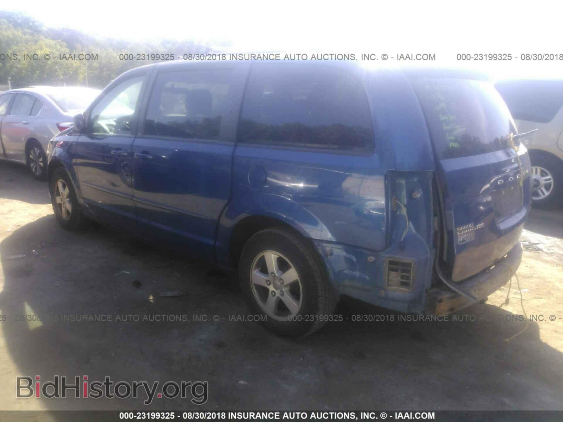 2011 Dodge Grand caravan - VIN: 2D4RN3DG0BR674419 - Фото 3