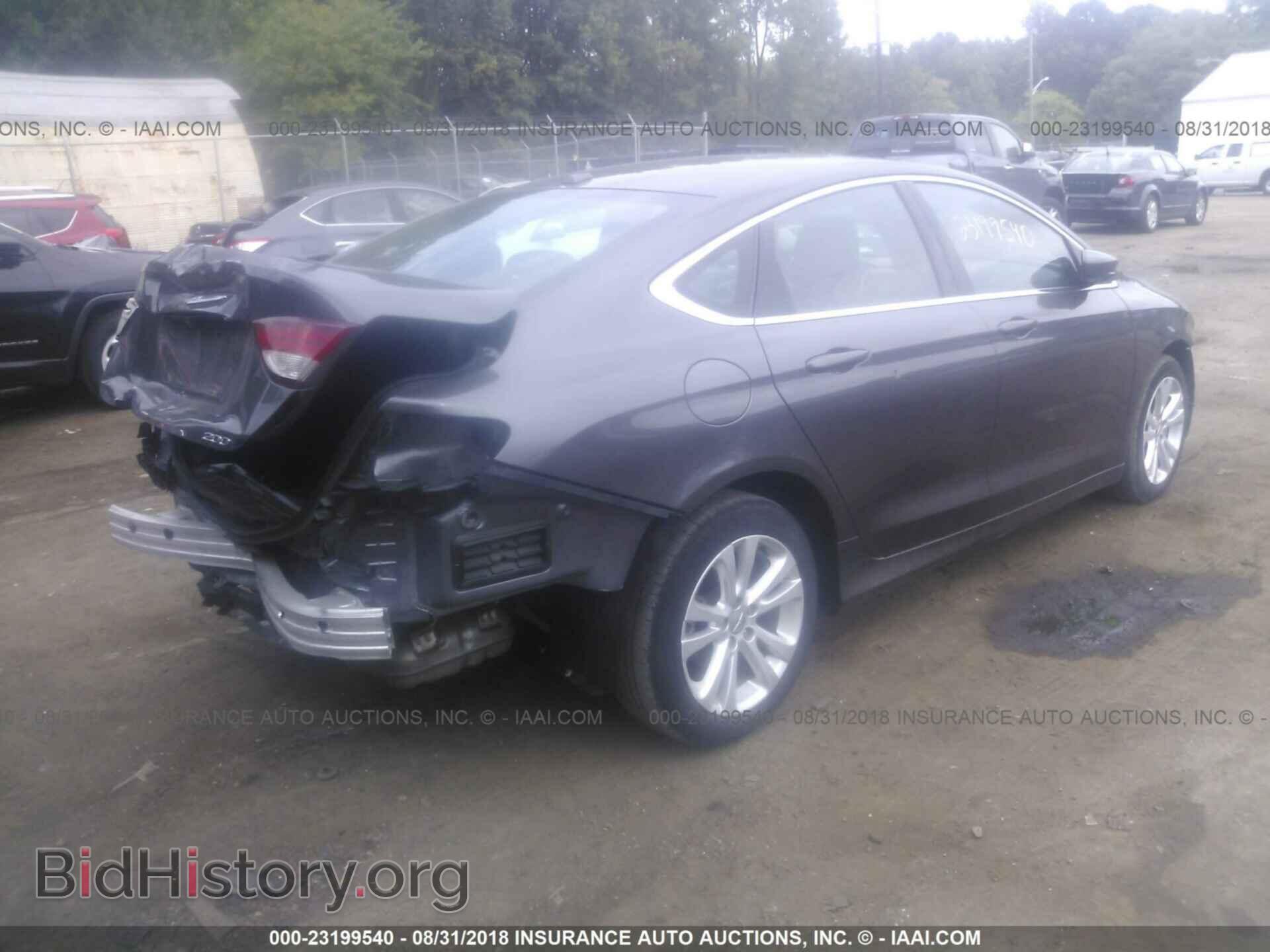 2015 Chrysler 200 - VIN: 1C3CCCAB1FN611970 - Фото 4