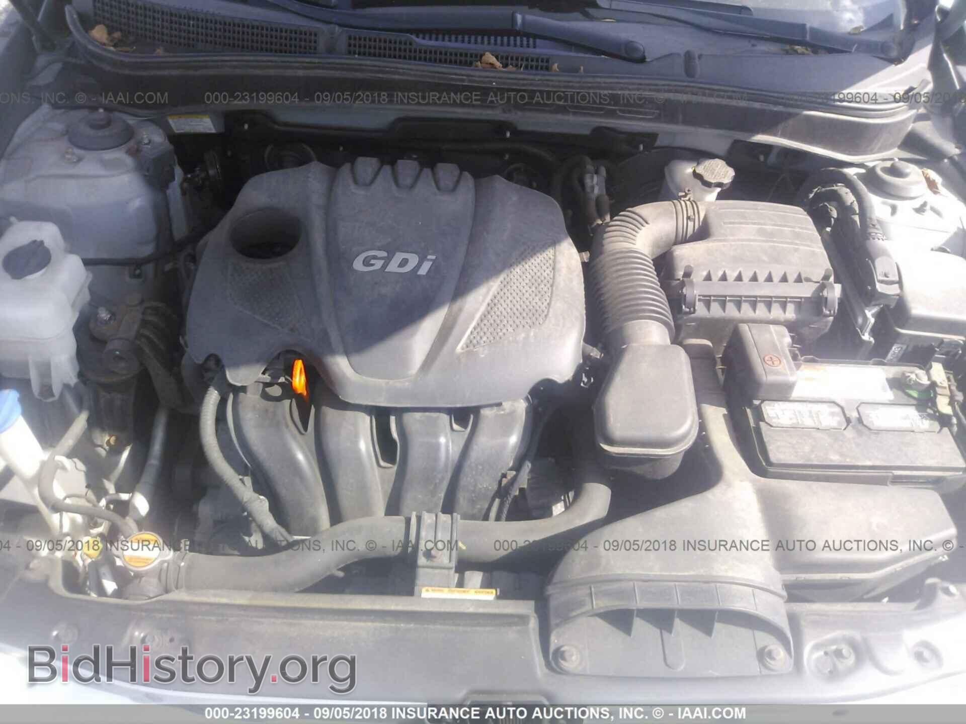 2012 Hyundai Sonata - VIN: 5NPEB4AC1CH434841 - Фото 10