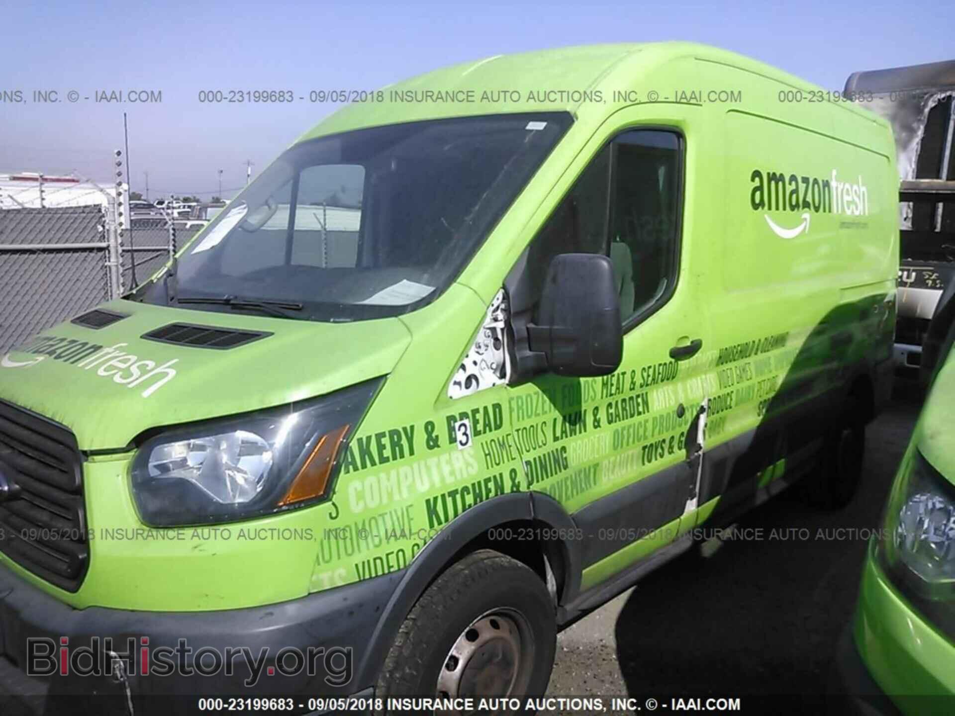 2015 Ford Transit - VIN: 1FTNR1CM8FKA16640 - Фото 2